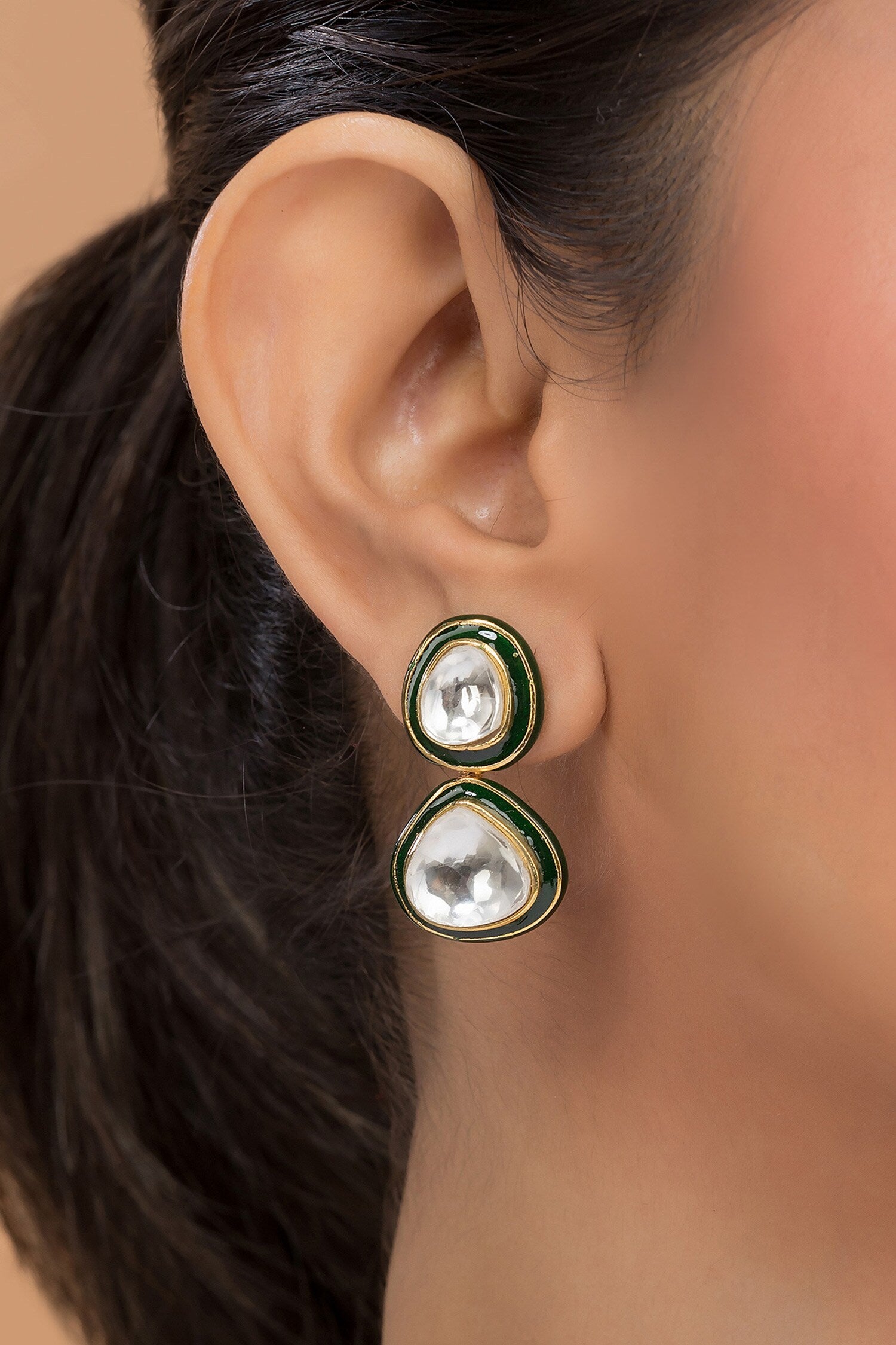 Aaravi Kundan Embellished Earrings 