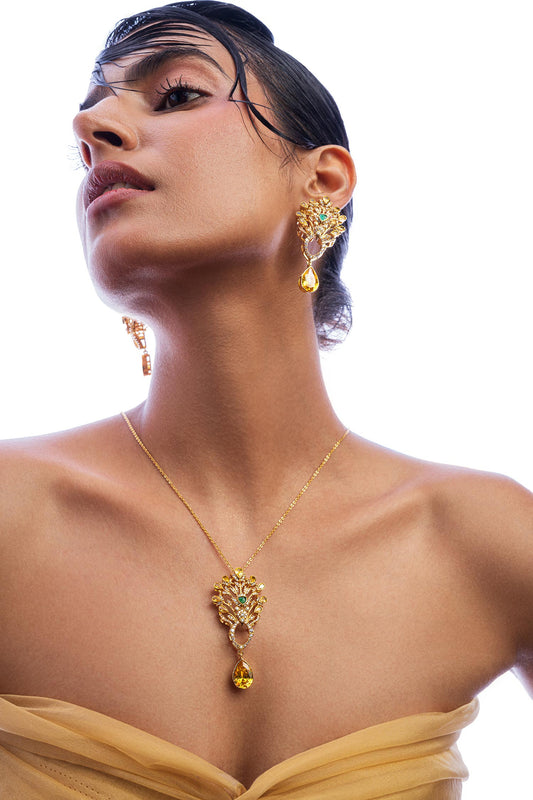 Solaria Floral Carved Pendant Necklace 