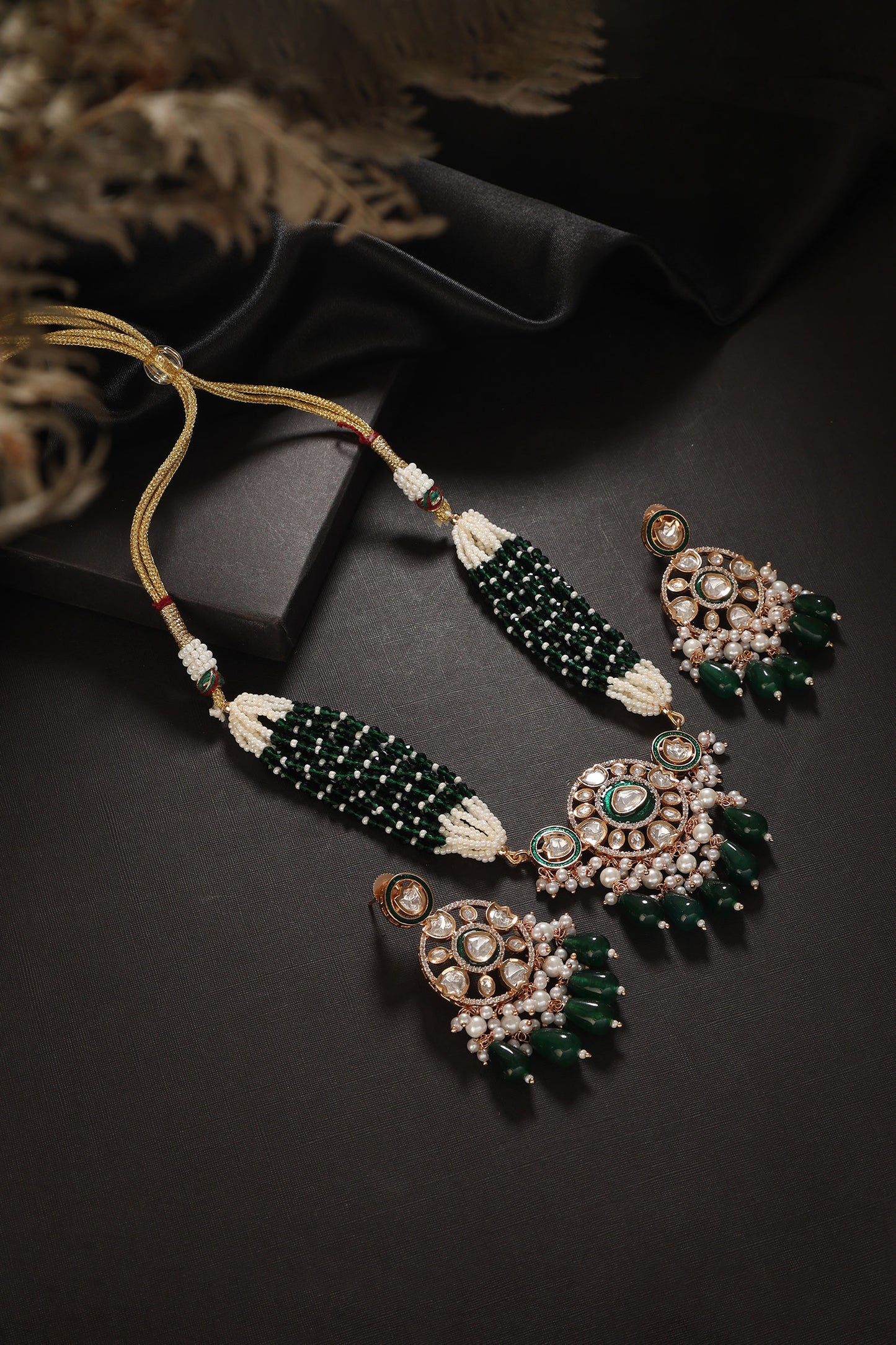 Utsav Kundan Embellished Choker Set 