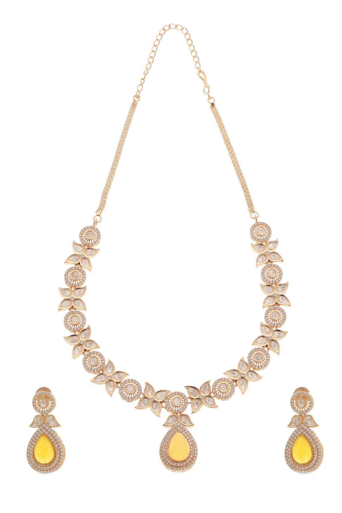 Floret Carved Pendant Necklace Set 