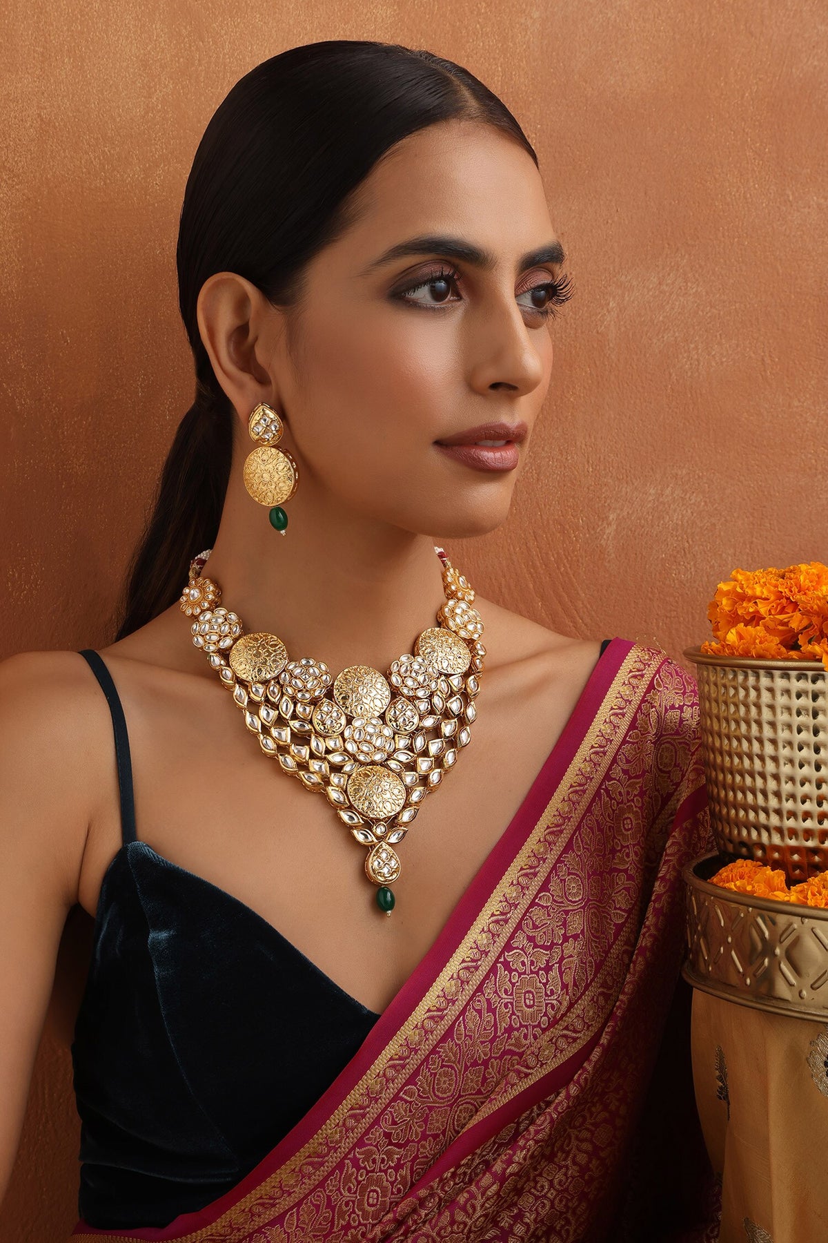 Kundan Embellished Necklace Set 