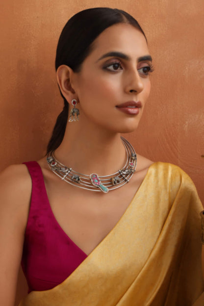 Carved Tribal Bird Embellished Necklace Set 