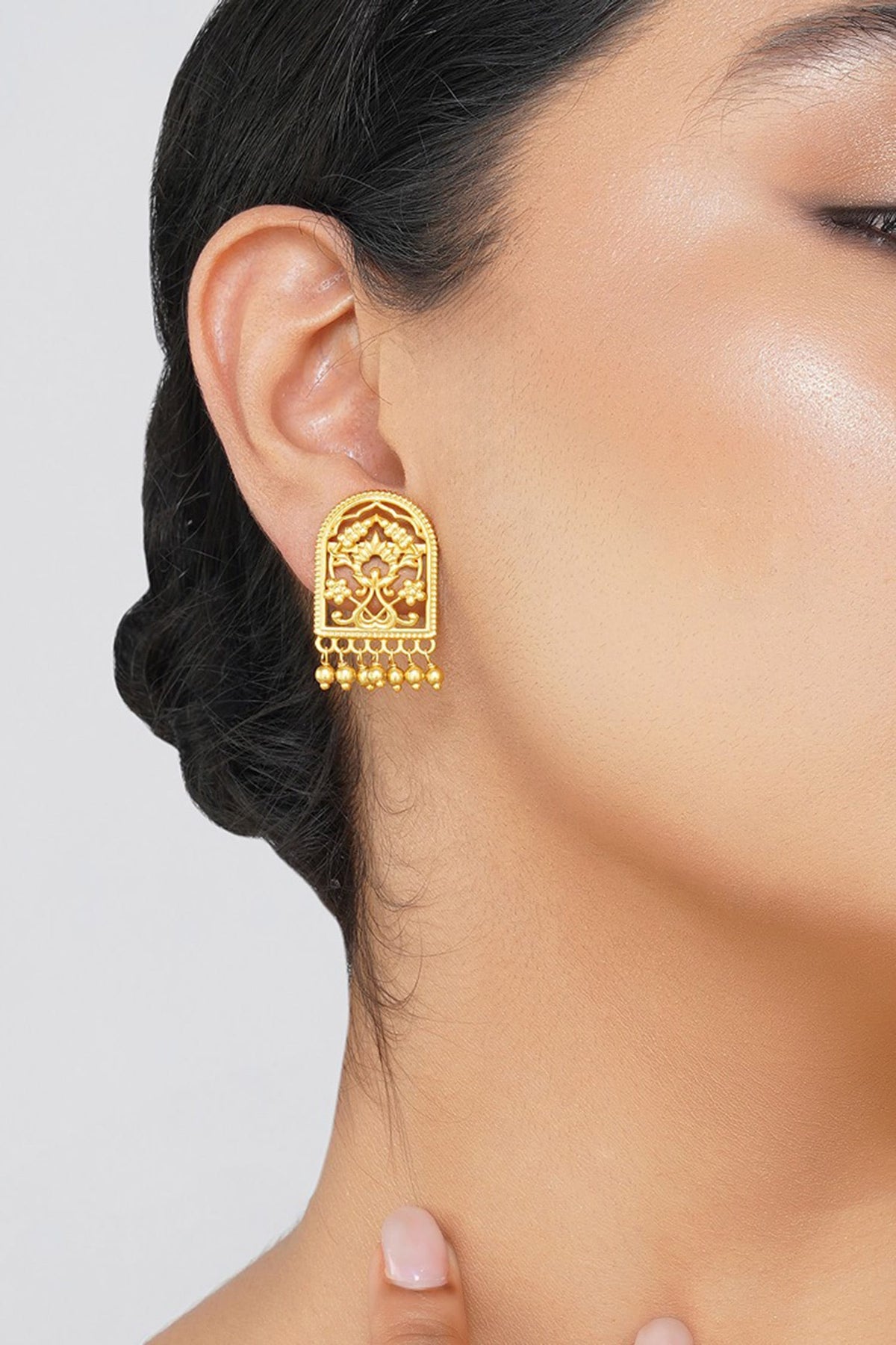 Timeless Treasures Filigree Earrings 
