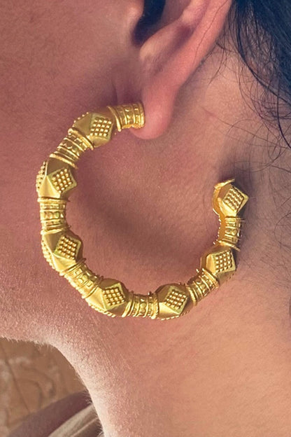 Glory of the East Hoop Earrings 