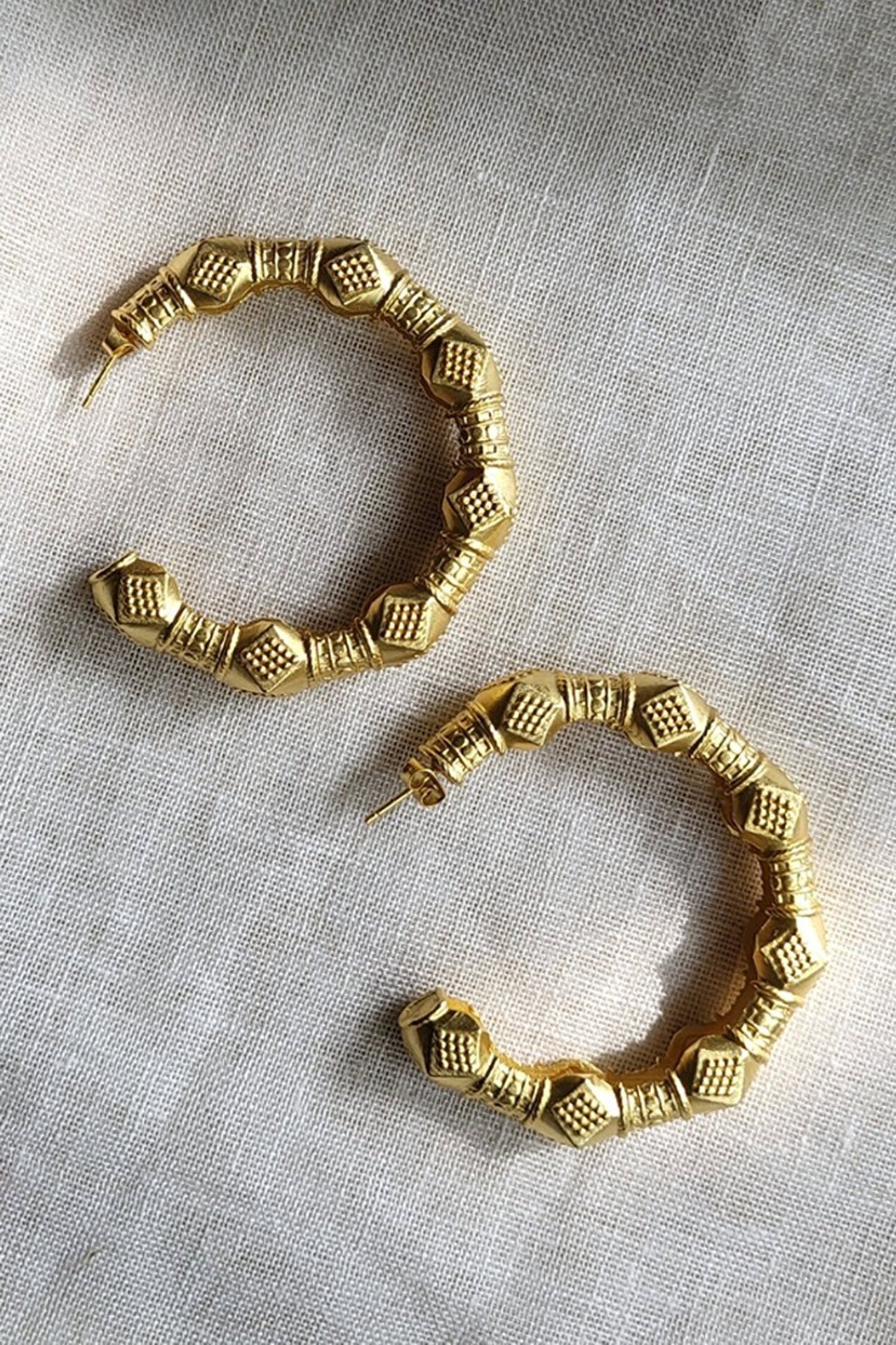Glory of the East Hoop Earrings 