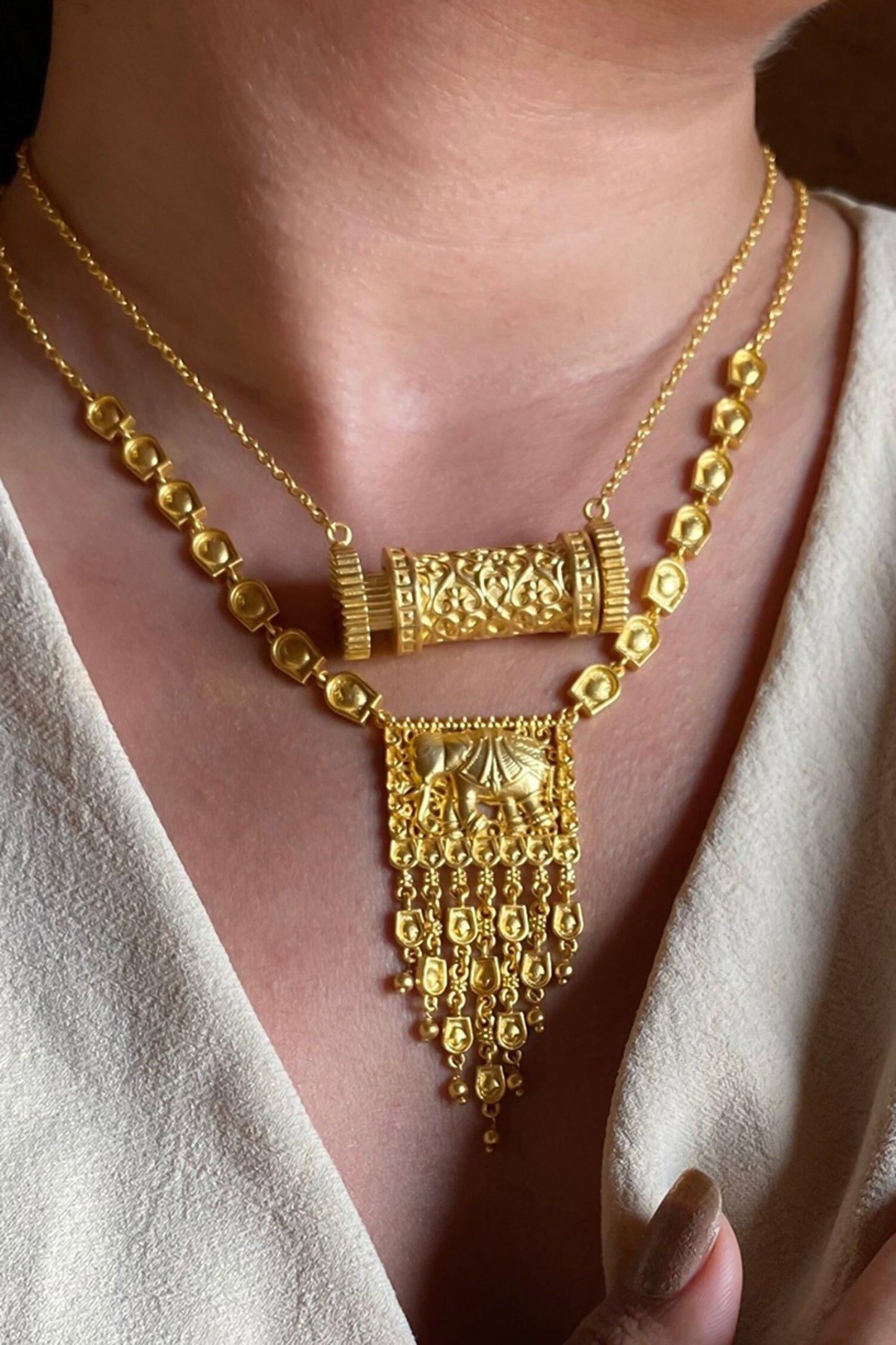 Timeless Tusk Pendant Necklace 