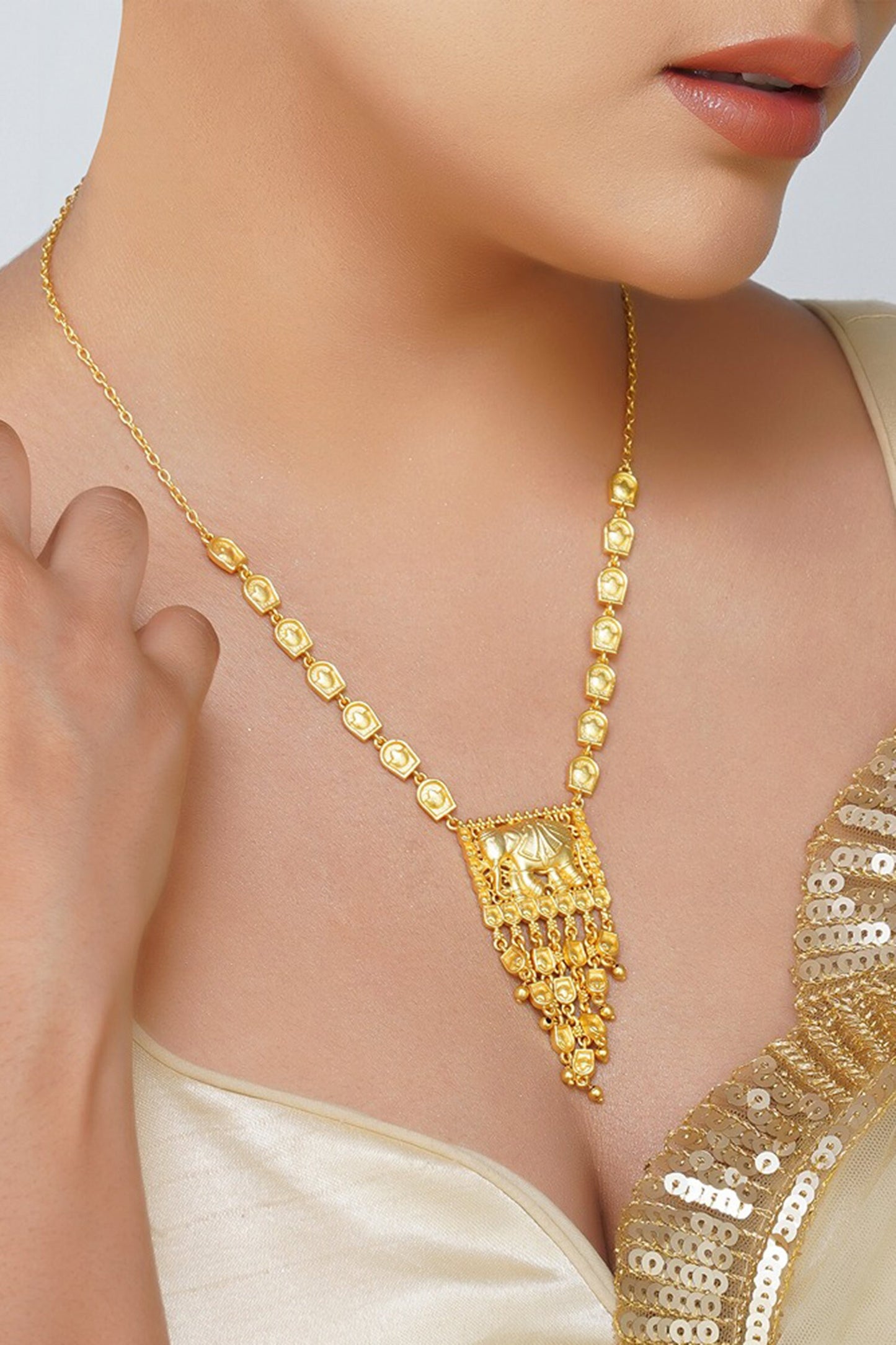 Timeless Tusk Pendant Necklace 