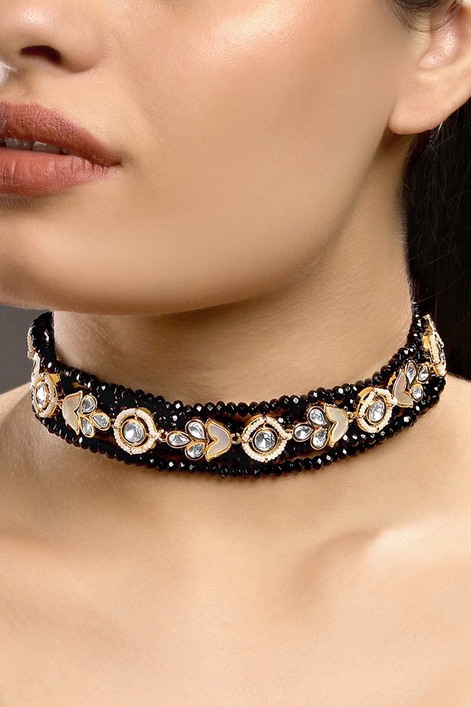 Clover Bloom Embellished Choker 