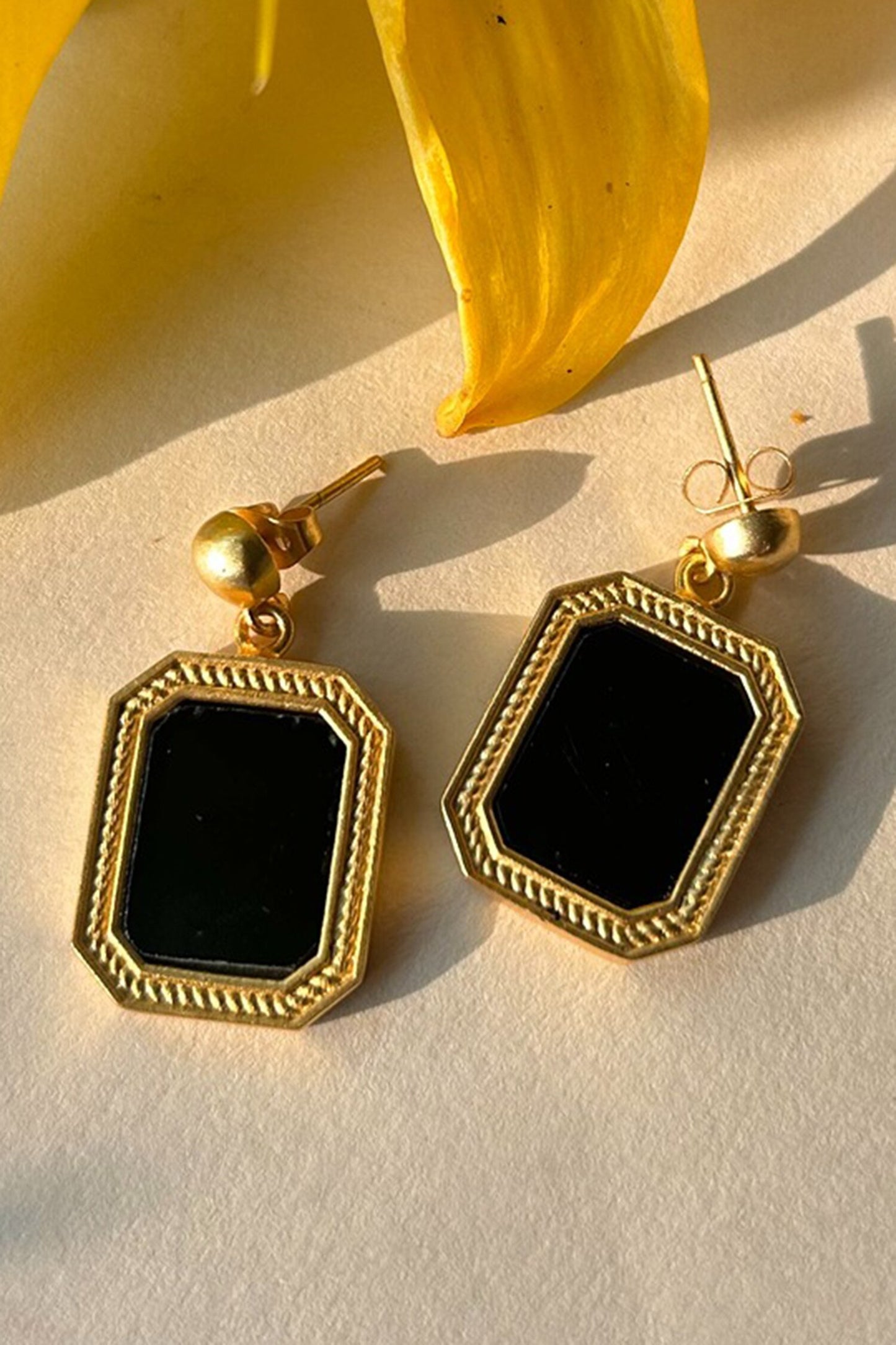 Revitalise Onyx Earrings 