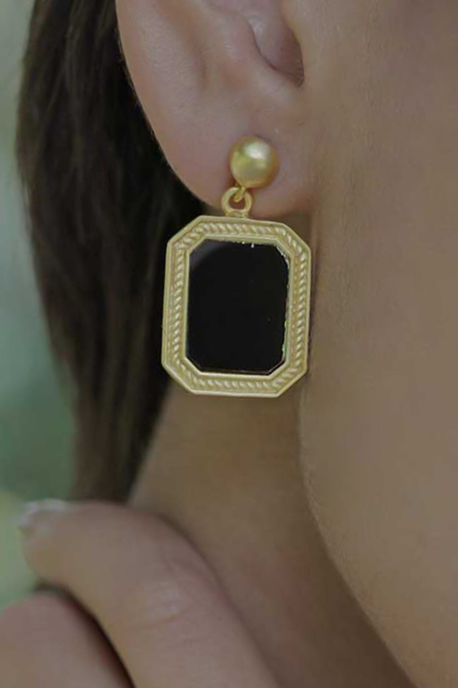 Revitalise Onyx Earrings 