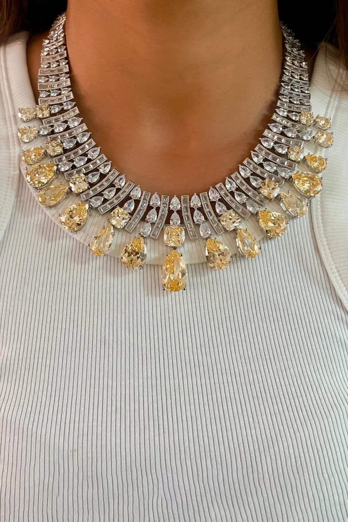 Magnolia Stone Studded Necklace Set 