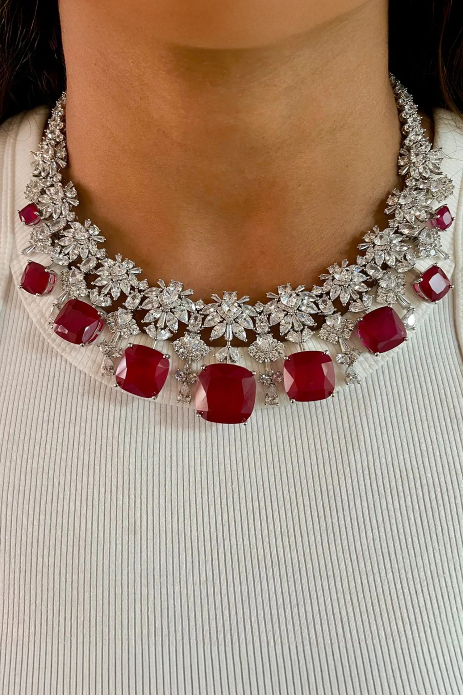 Floral Carved Necklace Set 