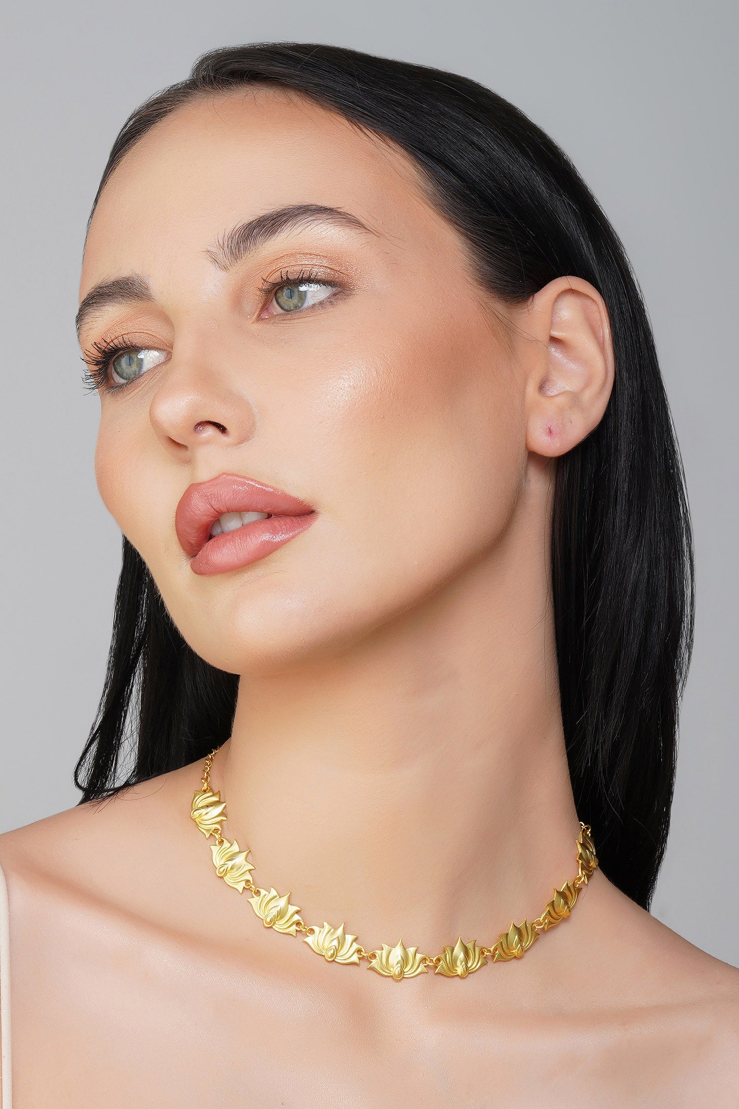 Tranquil Moods Lotus Carved Choker 