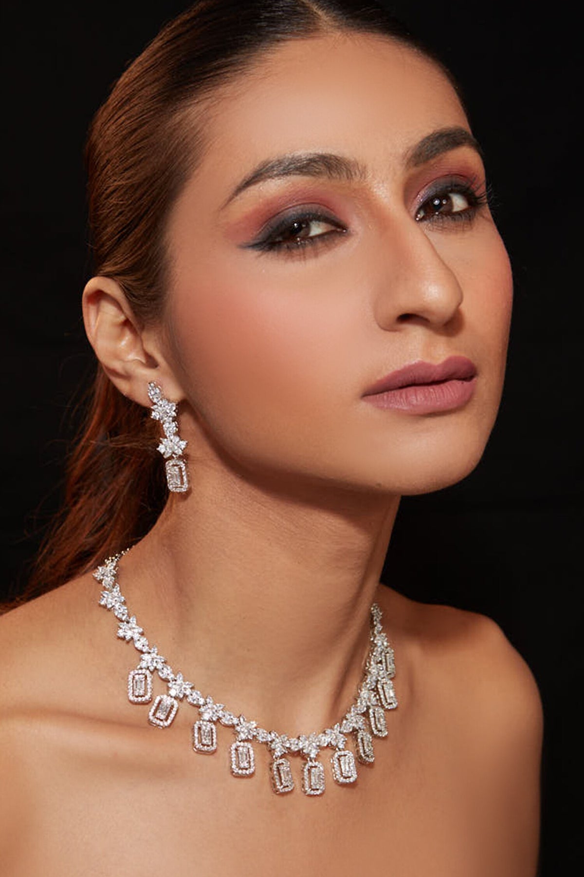 Floral Strone Drop Necklace Set 