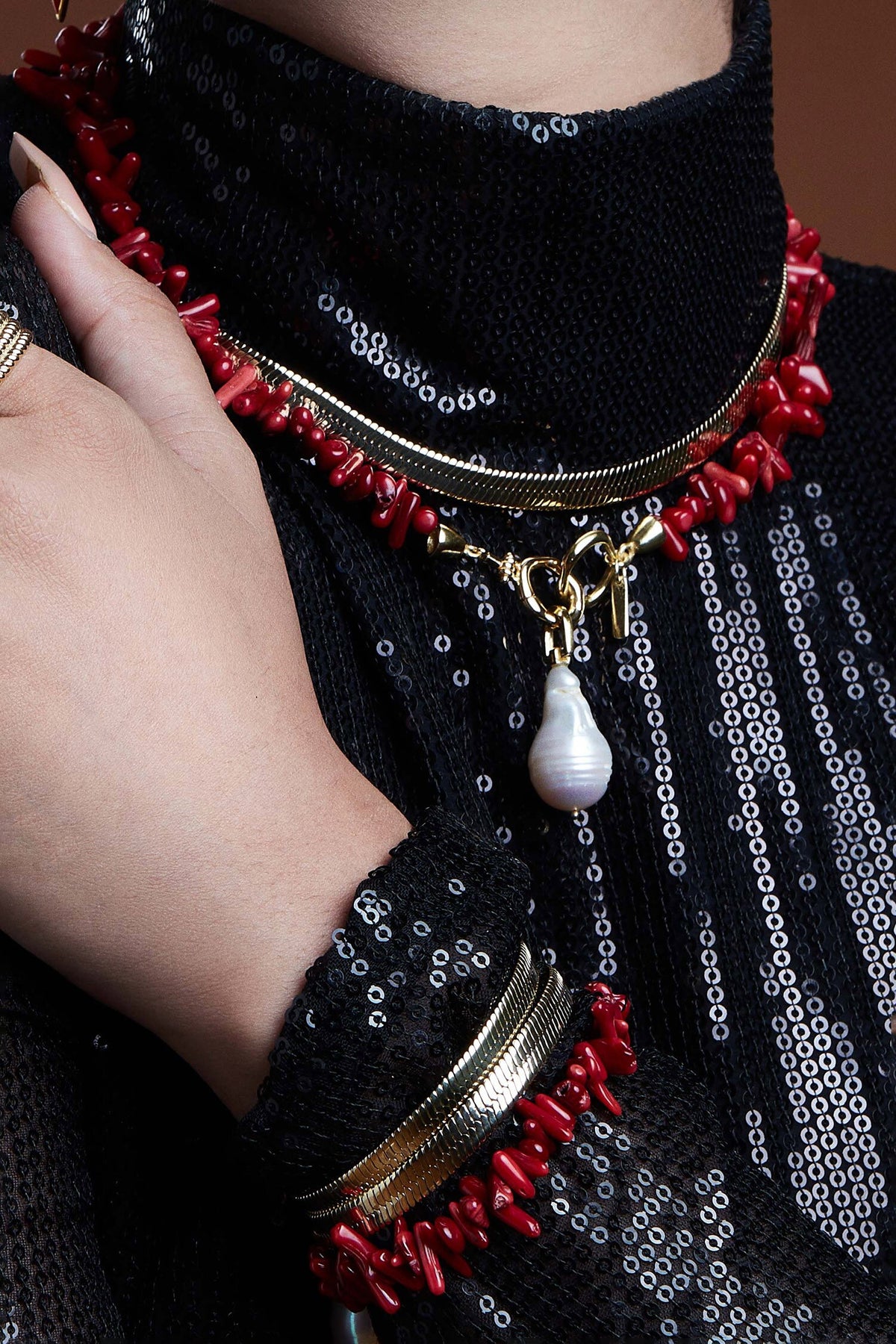 Axis Infinity Necklace 