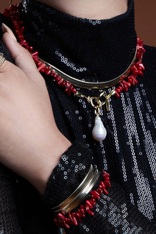 Axis Infinity Necklace 