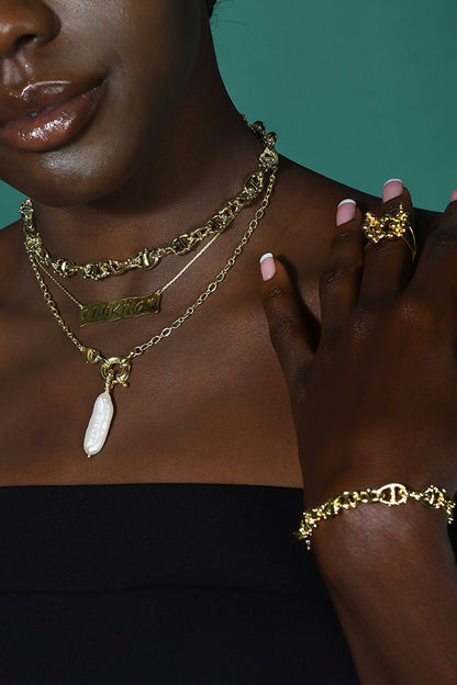 Dot Of Distinction Link Necklace 