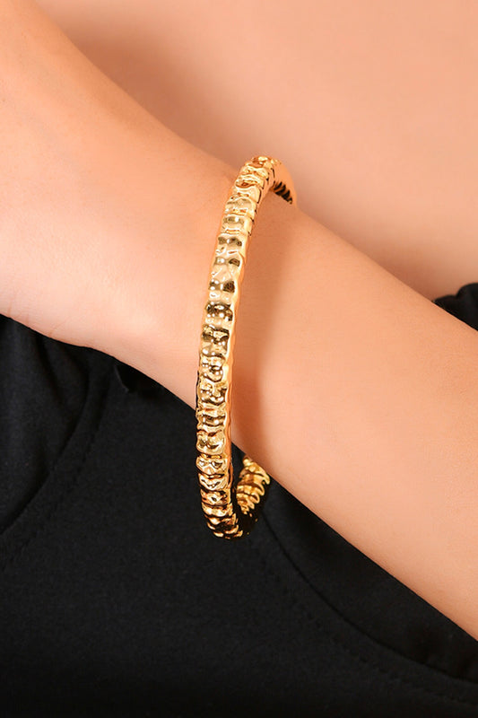 Furrowed Textured Bangle 