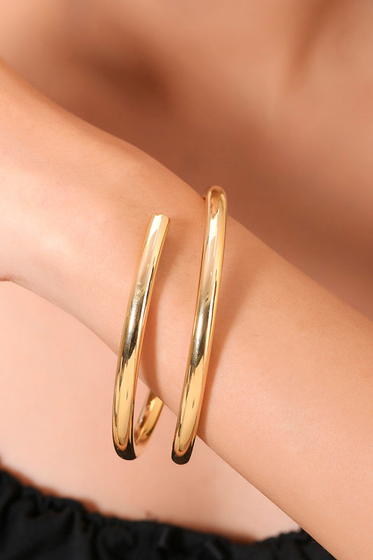 Radiant Crossover Bangle 