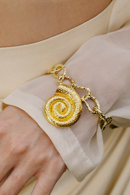 Textured Coral Shell Link Bracelet 
