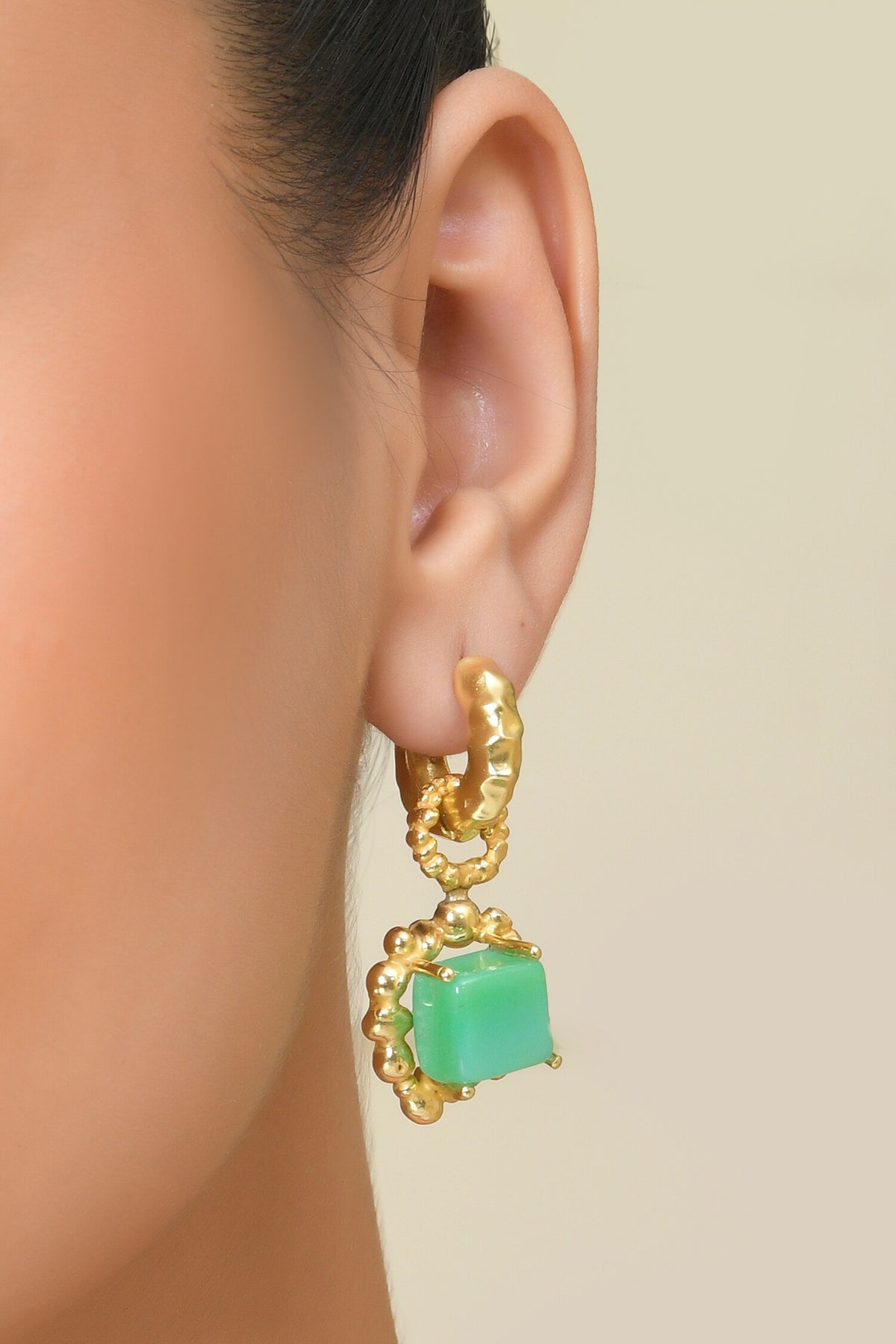 Chrysoprase Stone Enchante Drops 