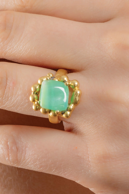Chrysoprase Stone Studded Enchanter Ring 