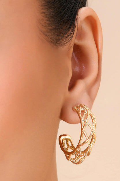 Luminescent Pearl Star Studs 