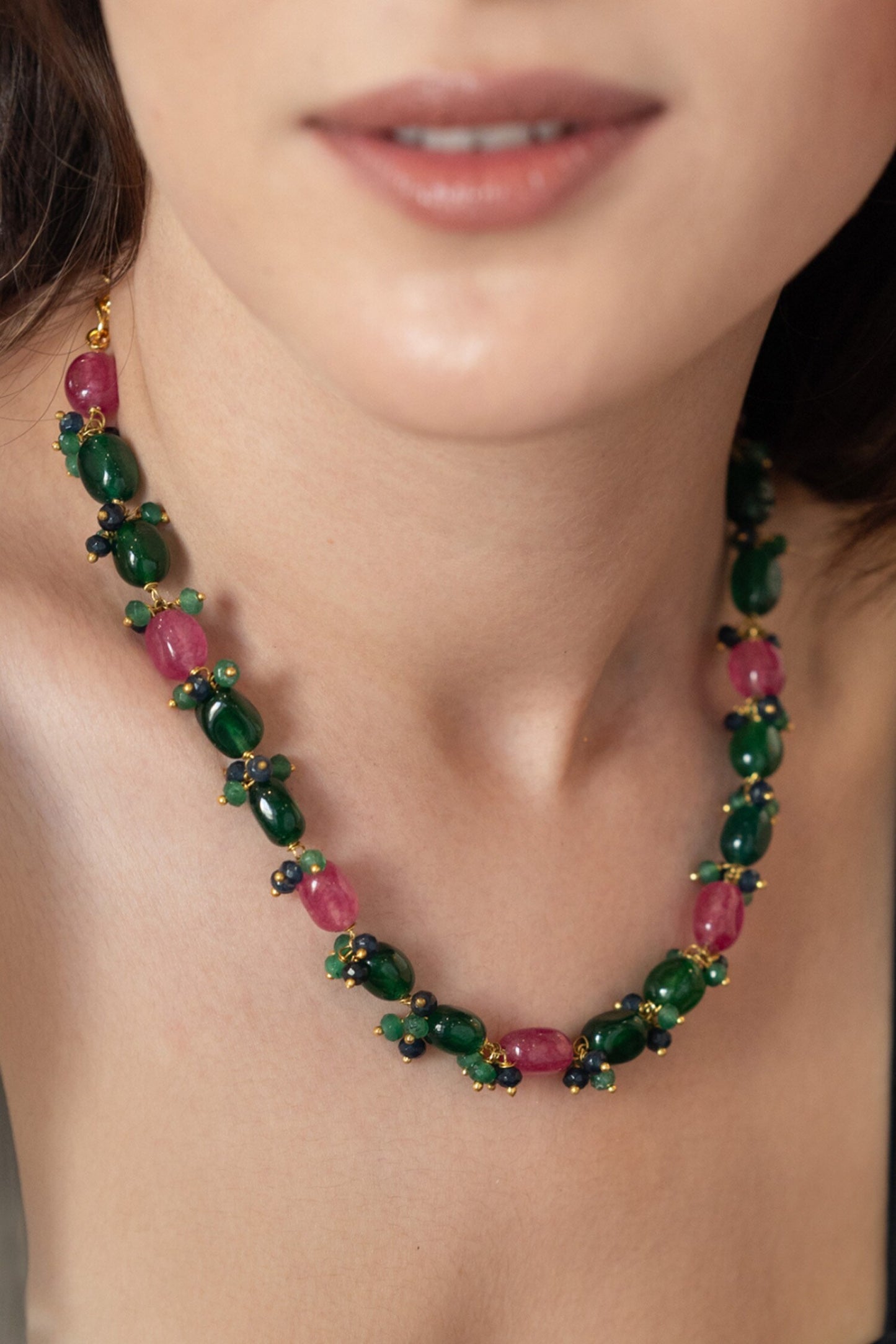 Onyx Embellished Necklace 