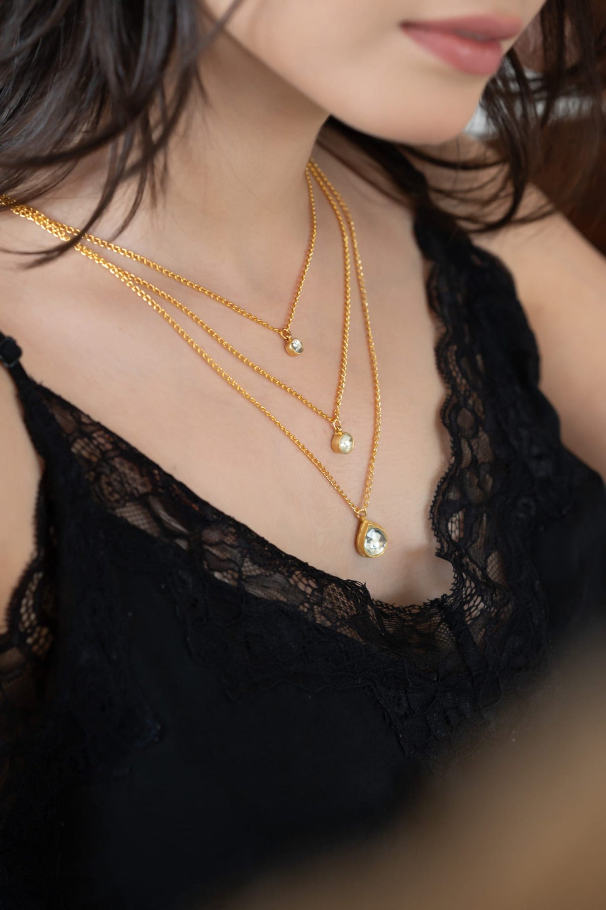 Kundan Embellished Layered Pendant Necklace 
