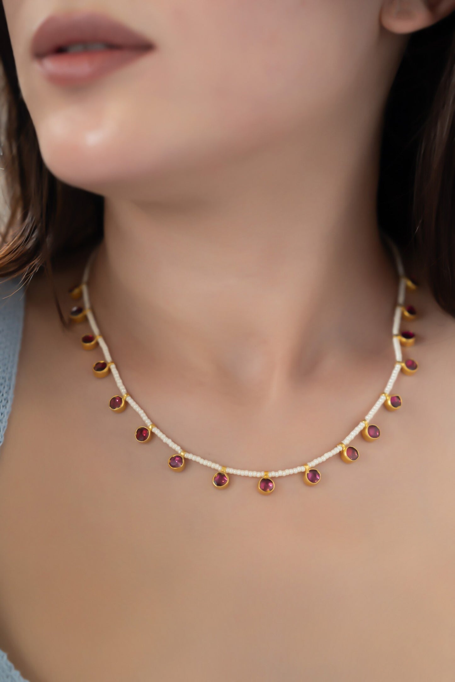 Pearl Embellished Necklace 