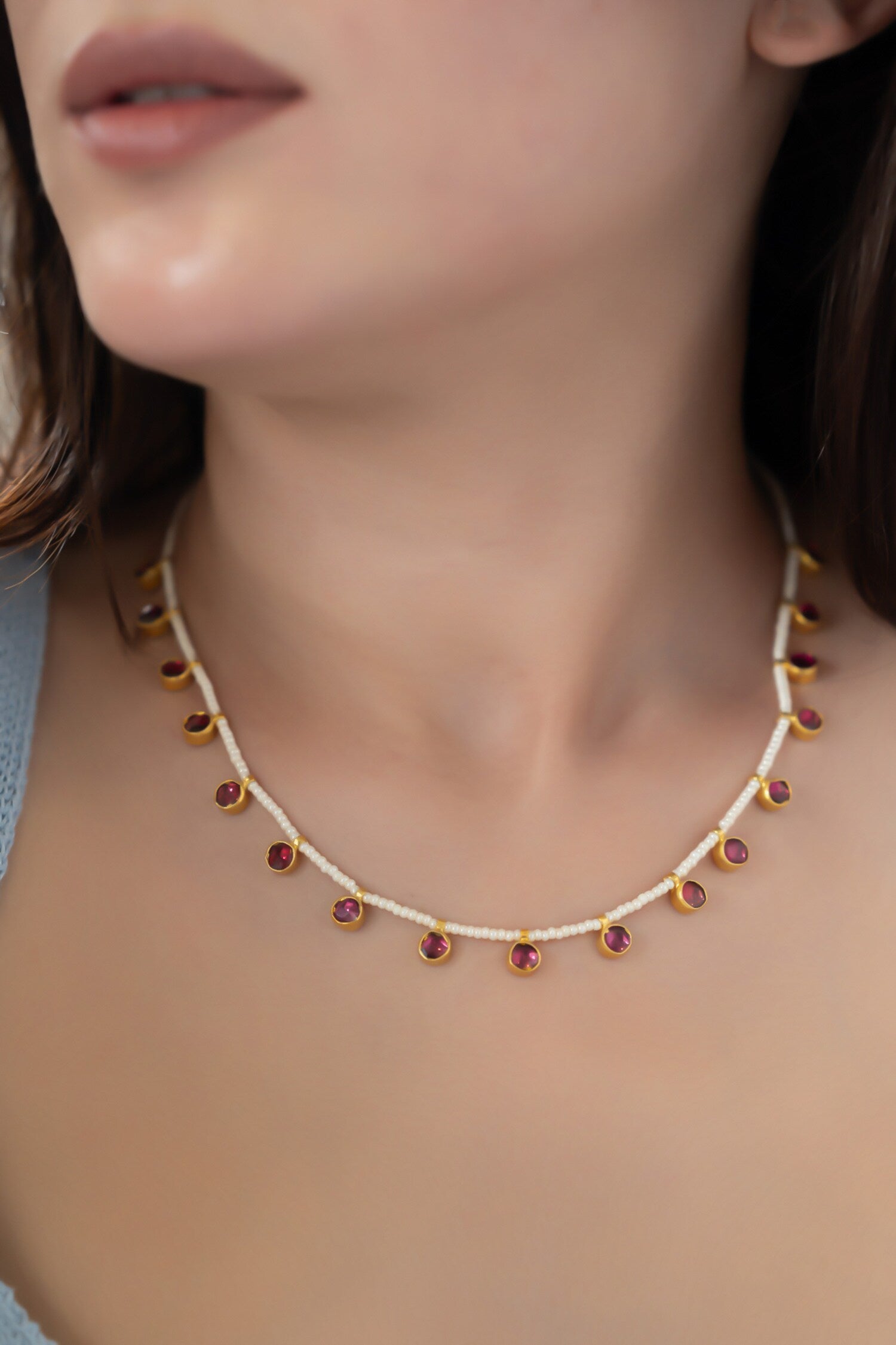 Pearl Embellished Necklace 