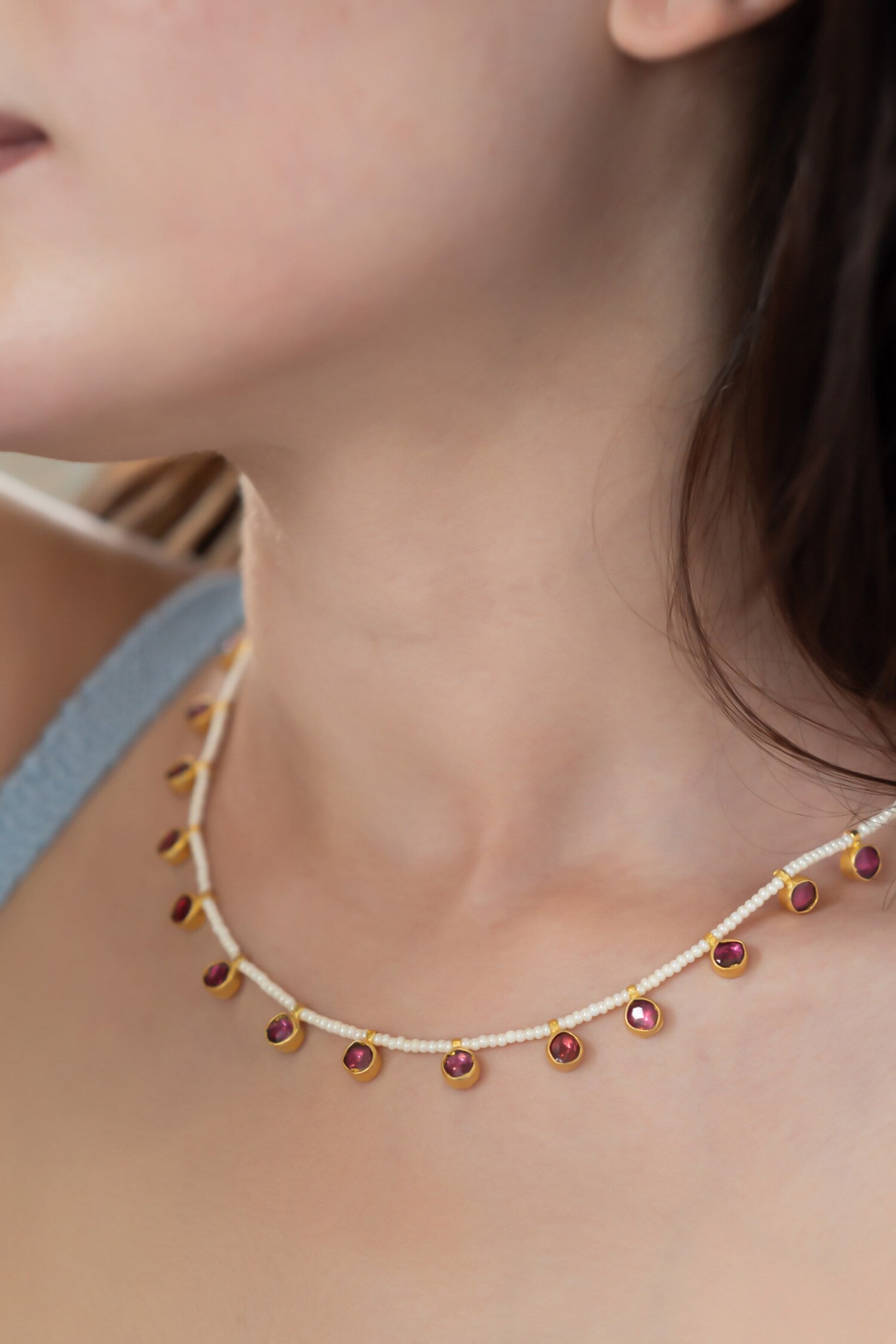 Pearl Embellished Necklace 