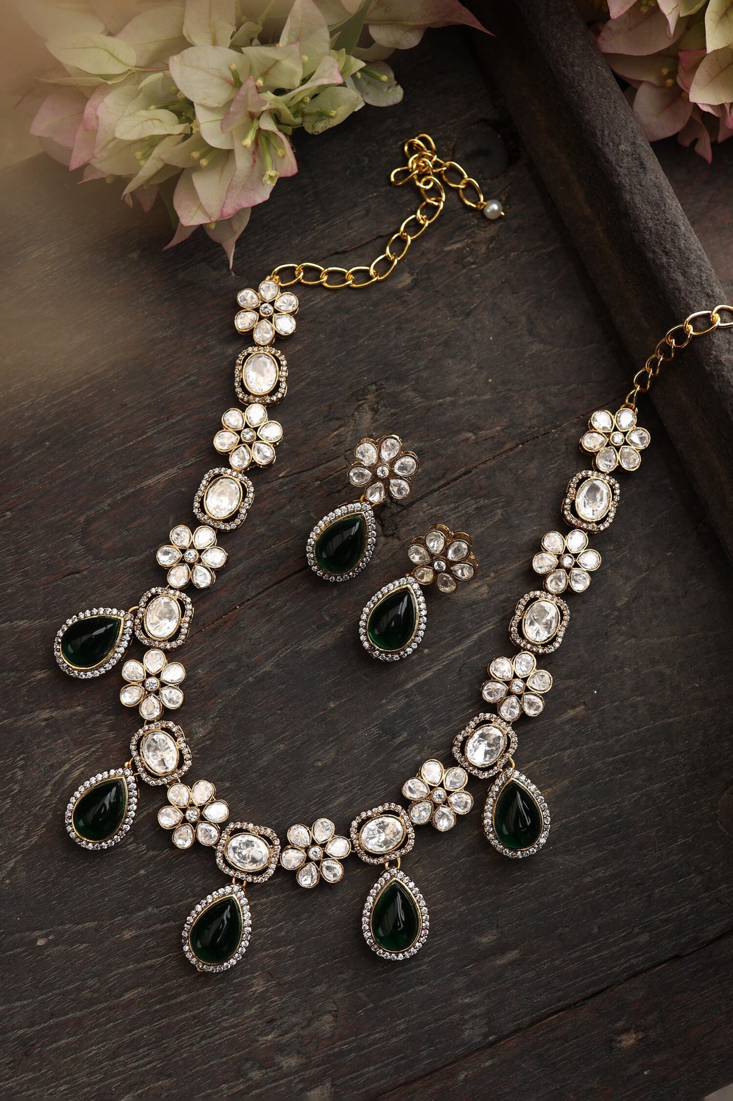 Polki Studded Necklace Set 