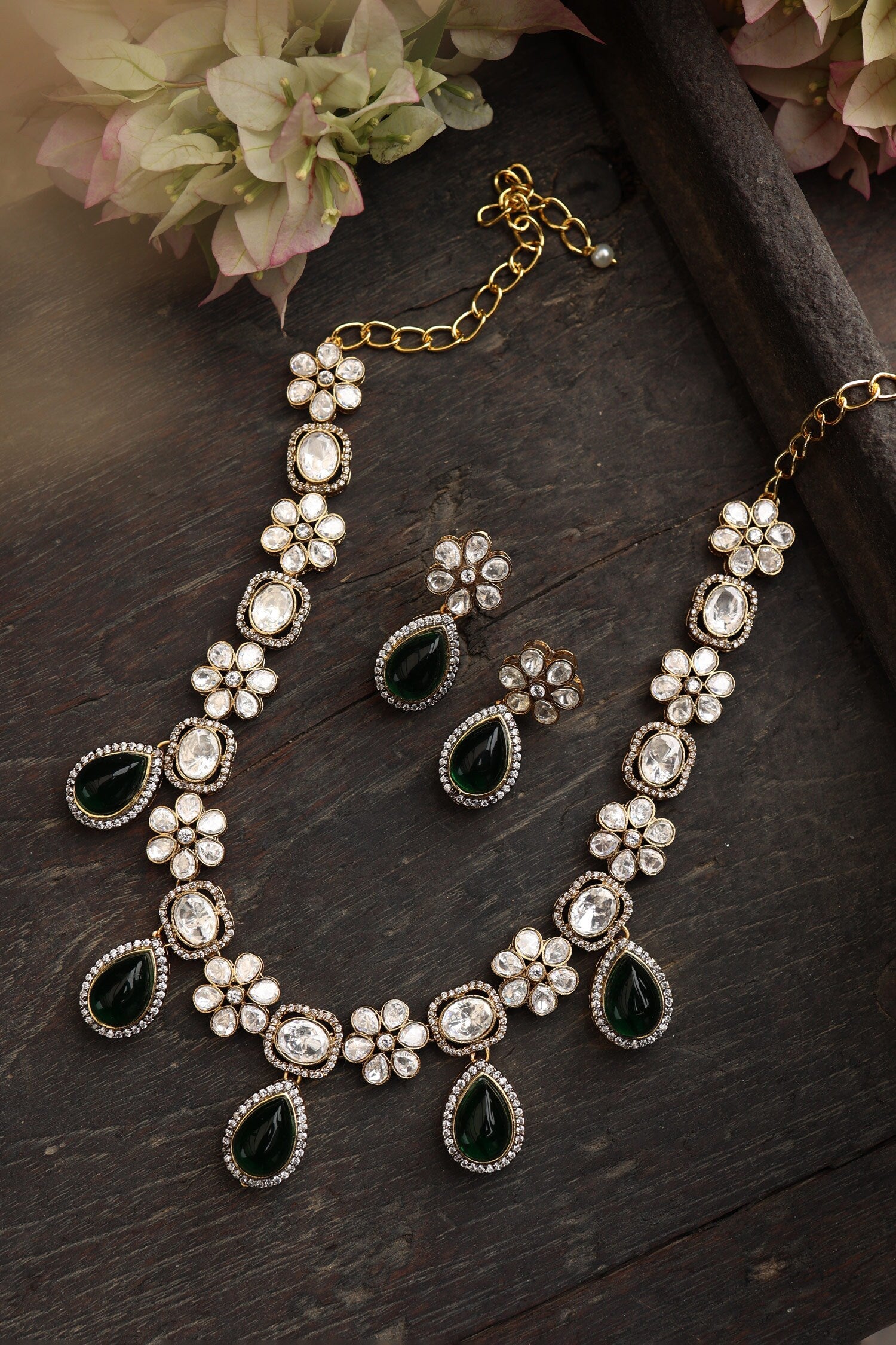 Polki Studded Necklace Set 