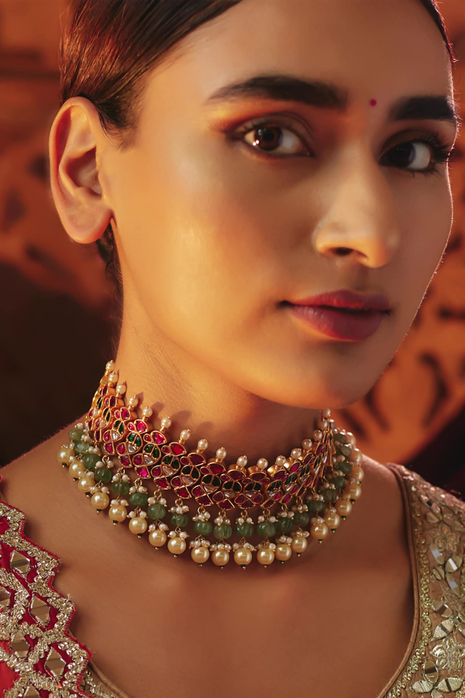 Kundan Stone Embellished Choker 