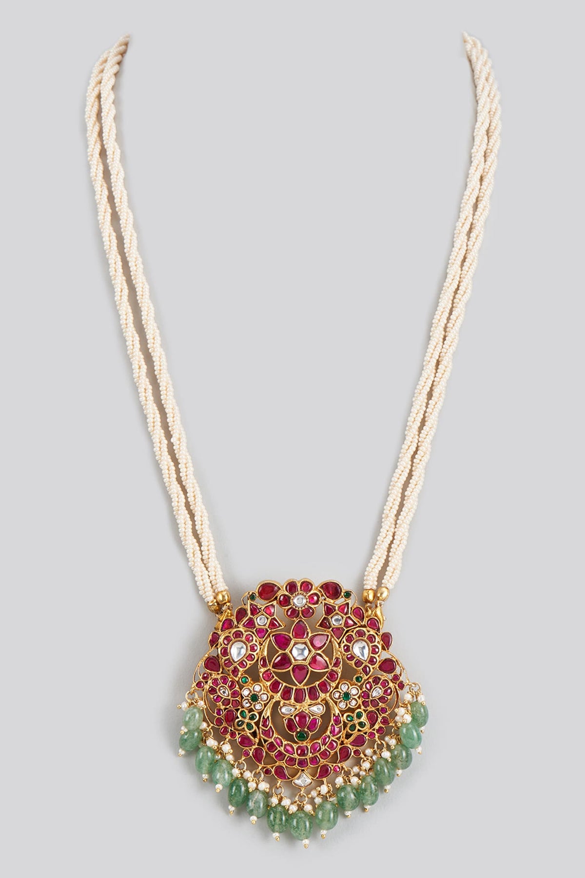 Kundan & Onyx Bead Embellished Pendant Necklace 