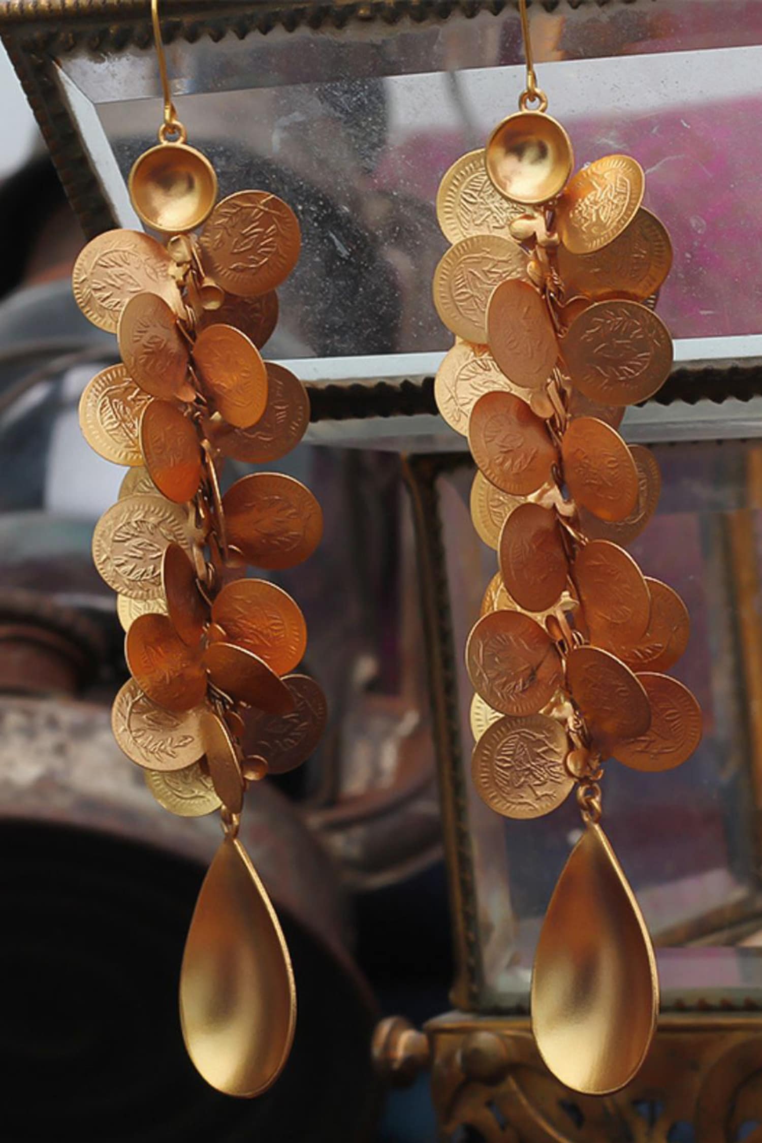 Kasu Coin Drop Earrings 