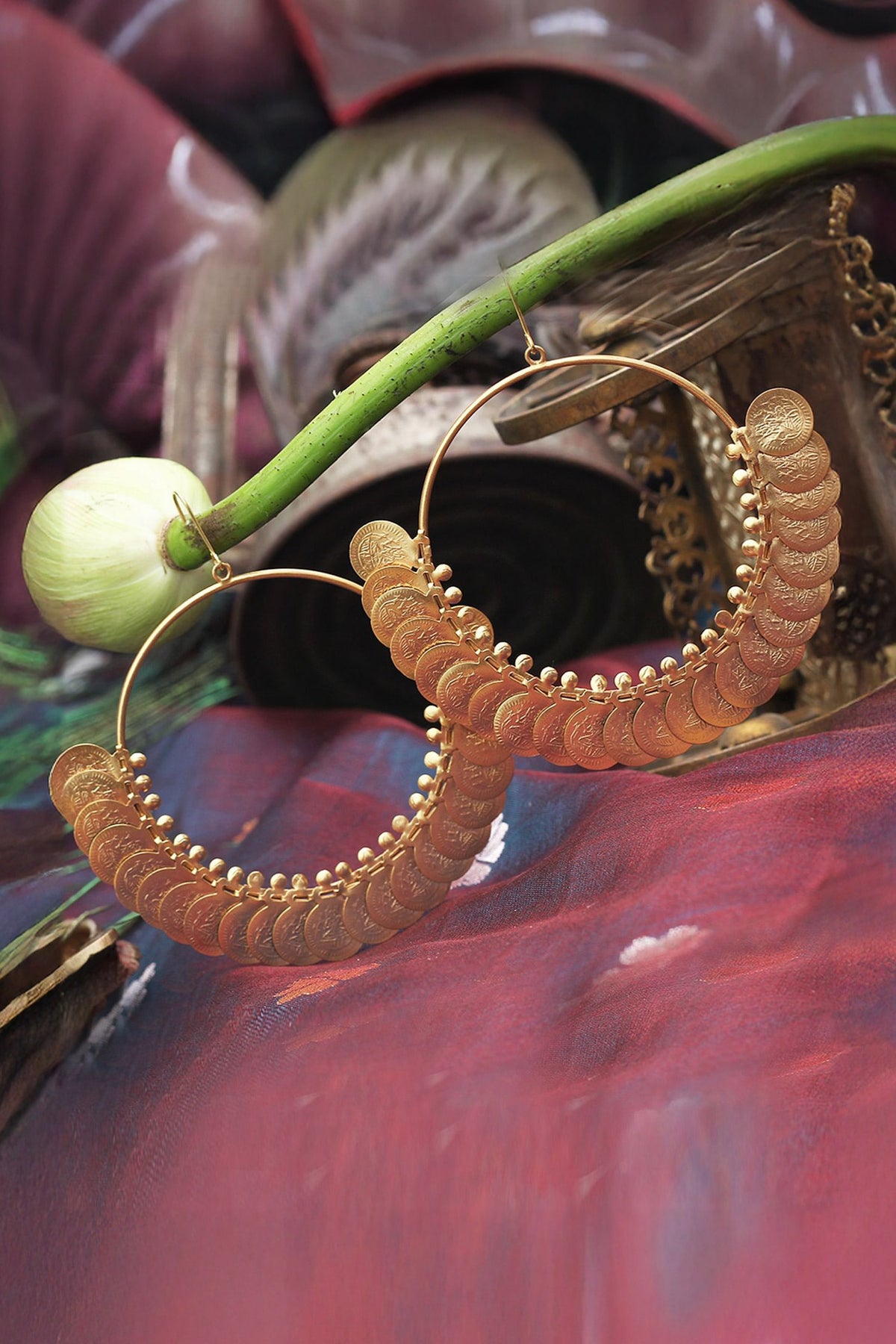 Kasu Coin Hoop Earrings 