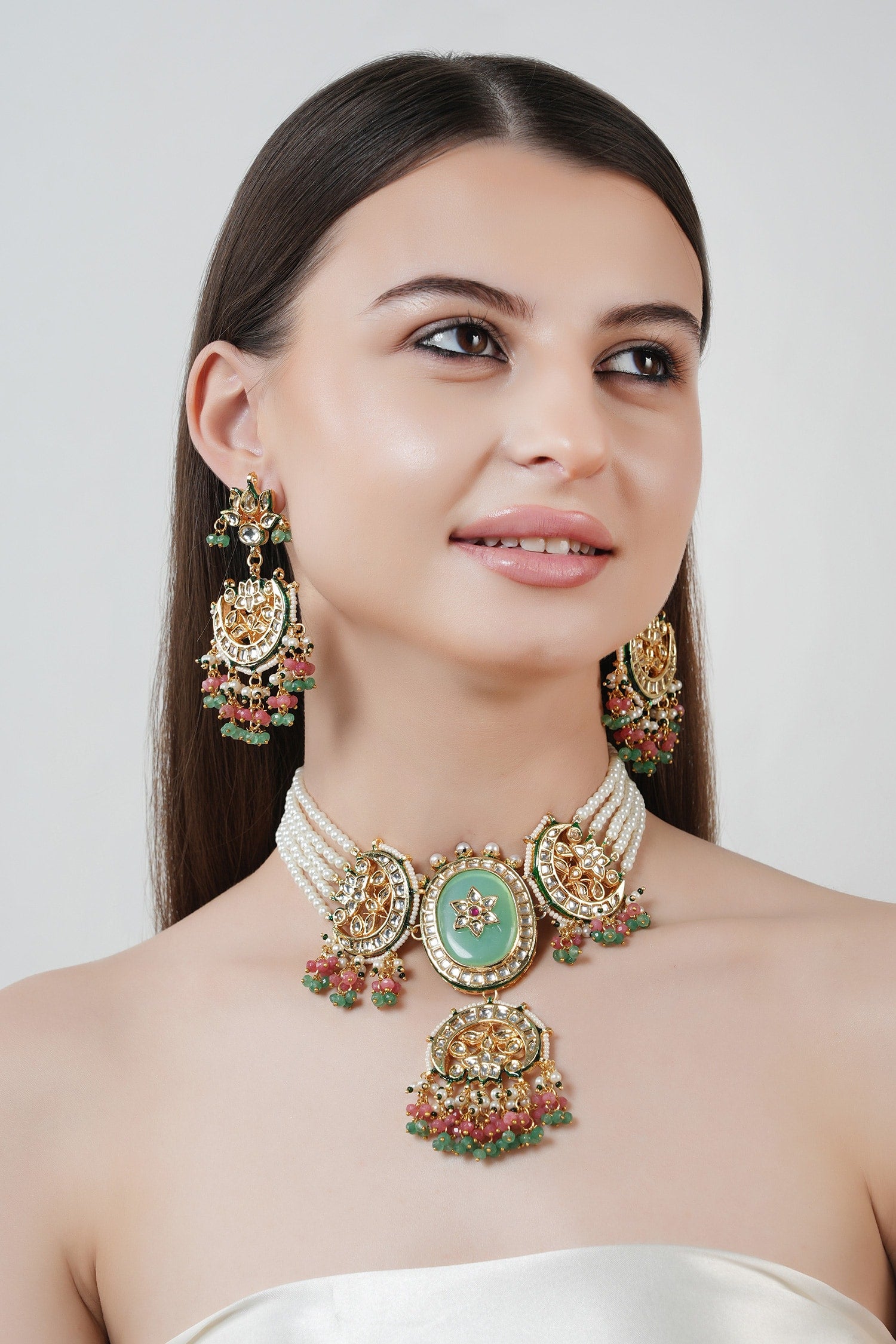 Kundan & Polki Embellished Pendant Choker Necklace Set 