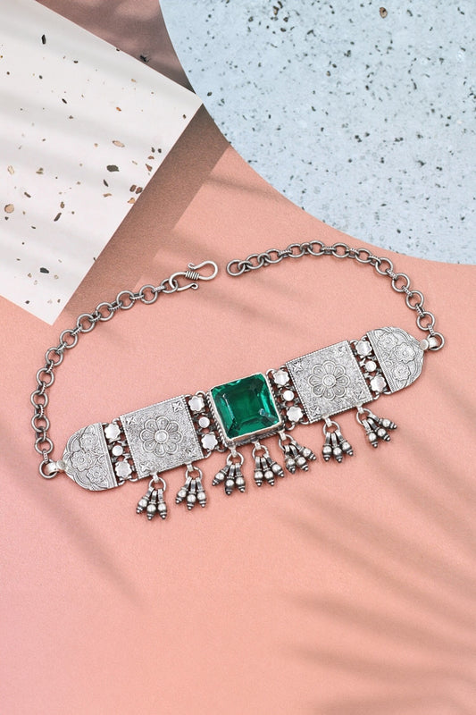 Royal Allure Floral Carved Choker 