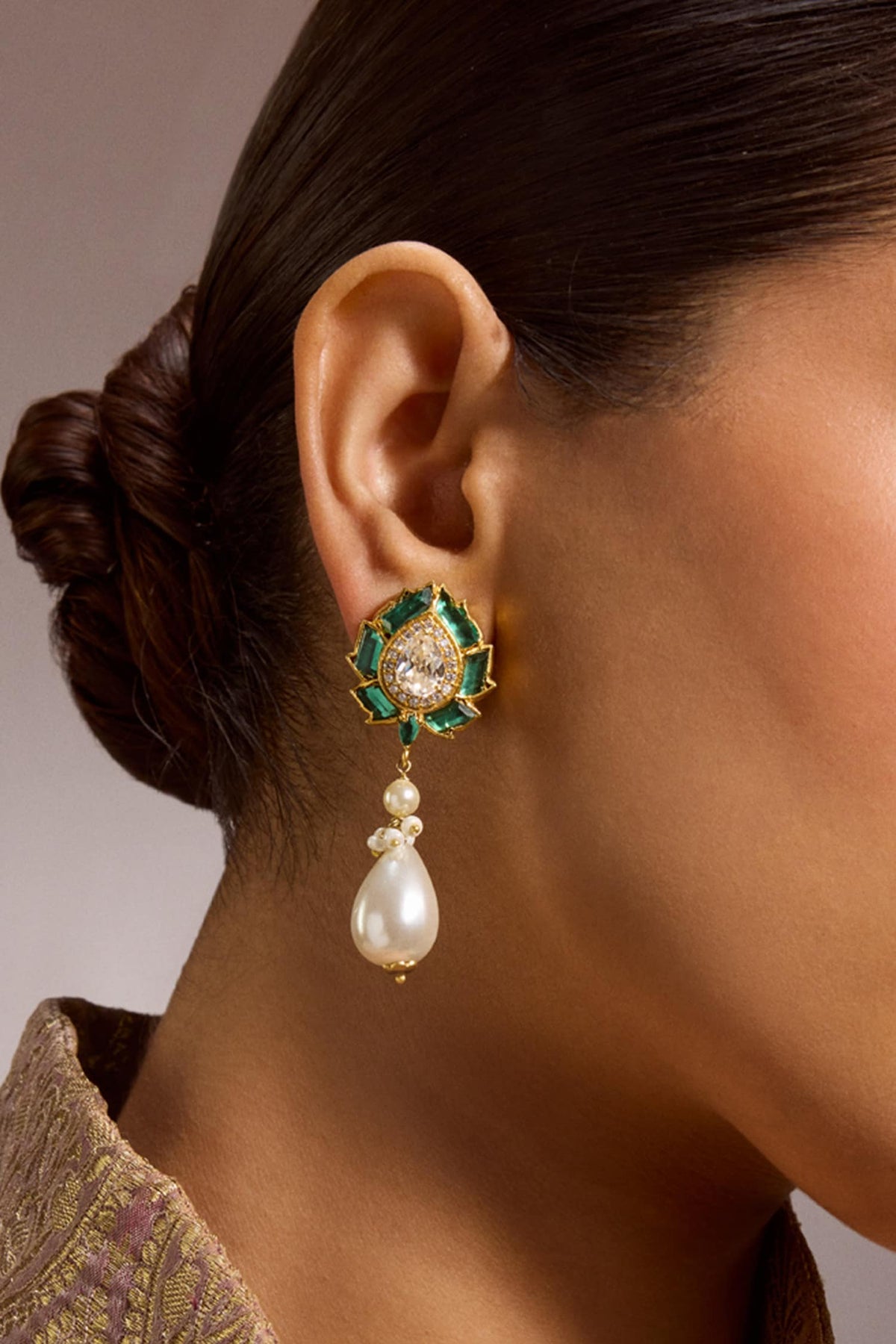 Lotus Emerald Embellished Earrings 
