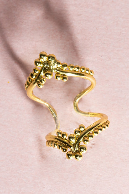 Mila Carved Splint Ring 