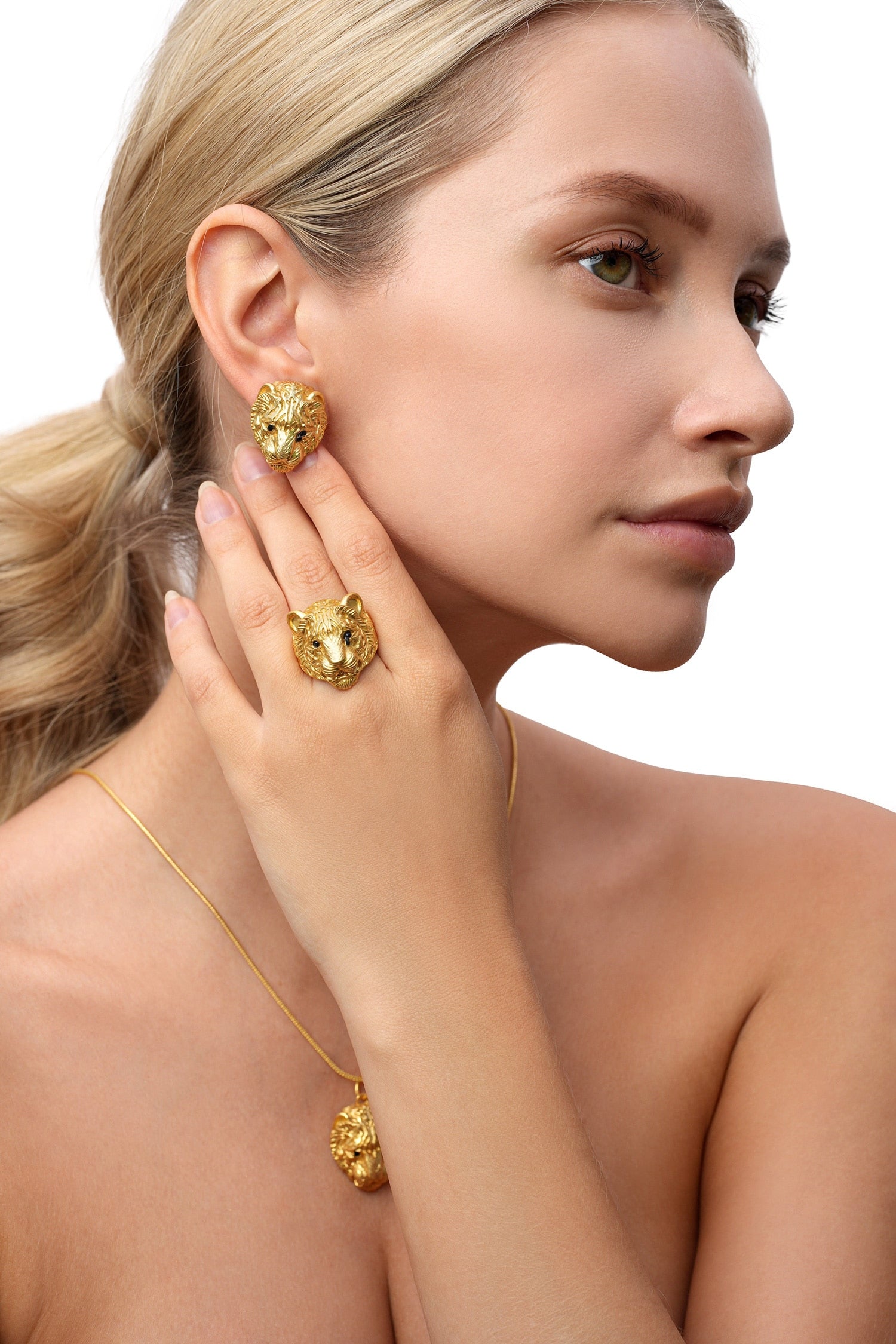 Huli Tiger Shaped Studs 