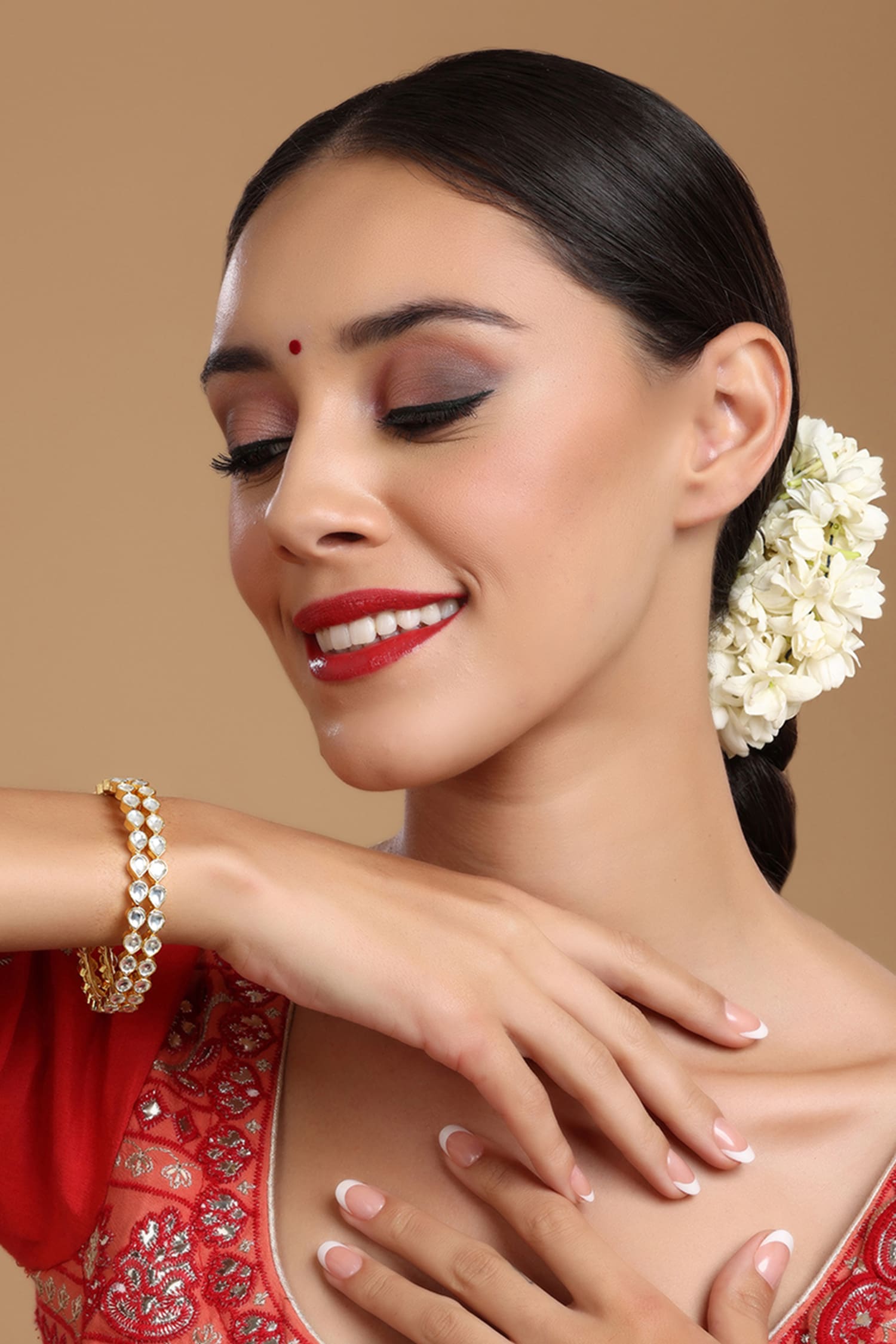 Kundan Studded Cutwork Bangle - Single Pc 