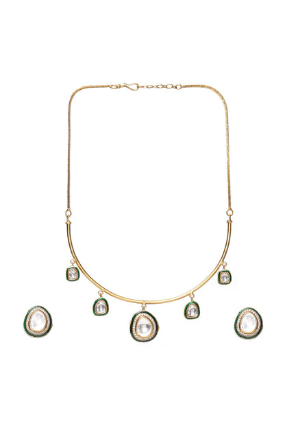 Kundan Stone Embellished Hasli Necklace Set 