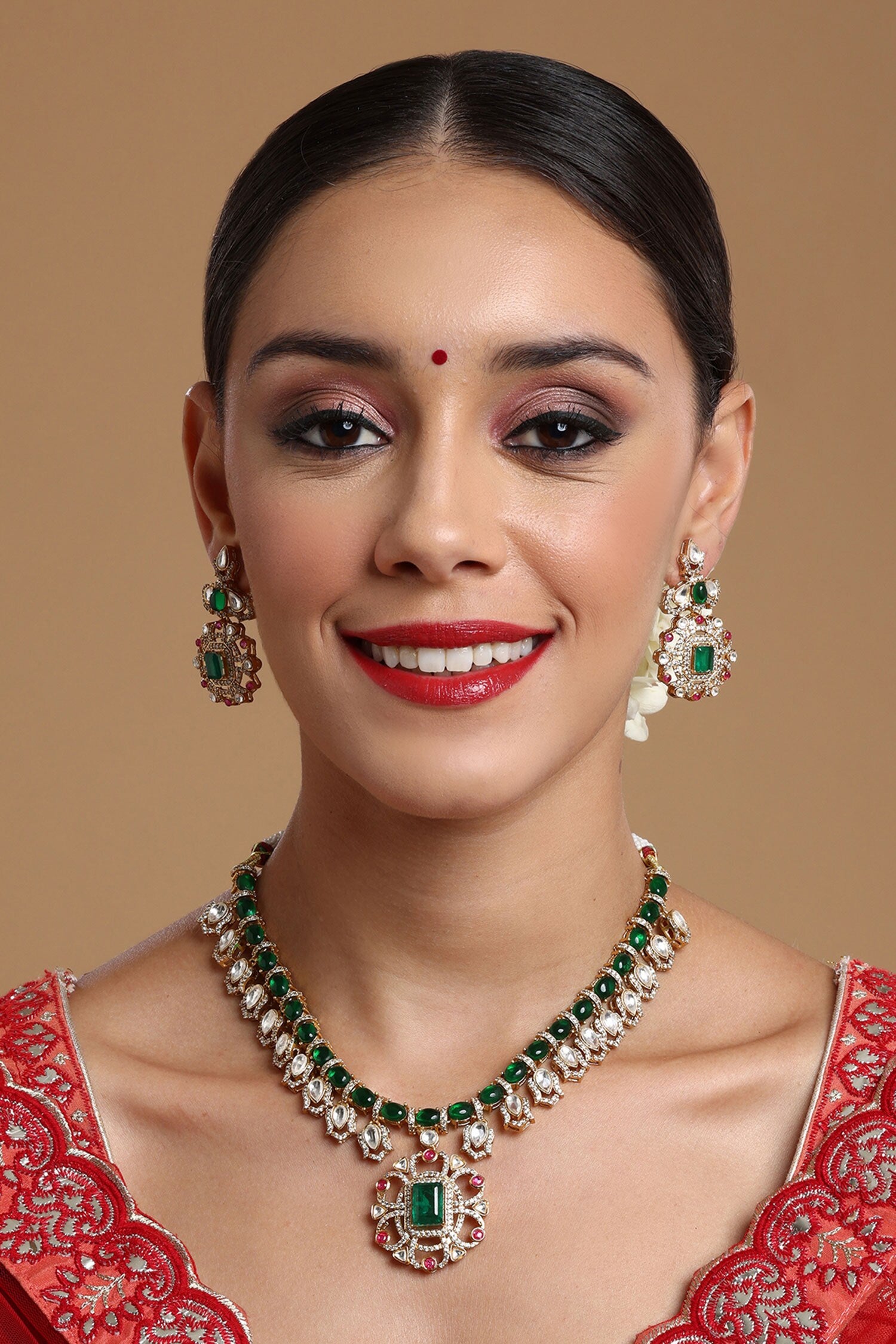 Semi Precious Stone Embellished Necklace Set 