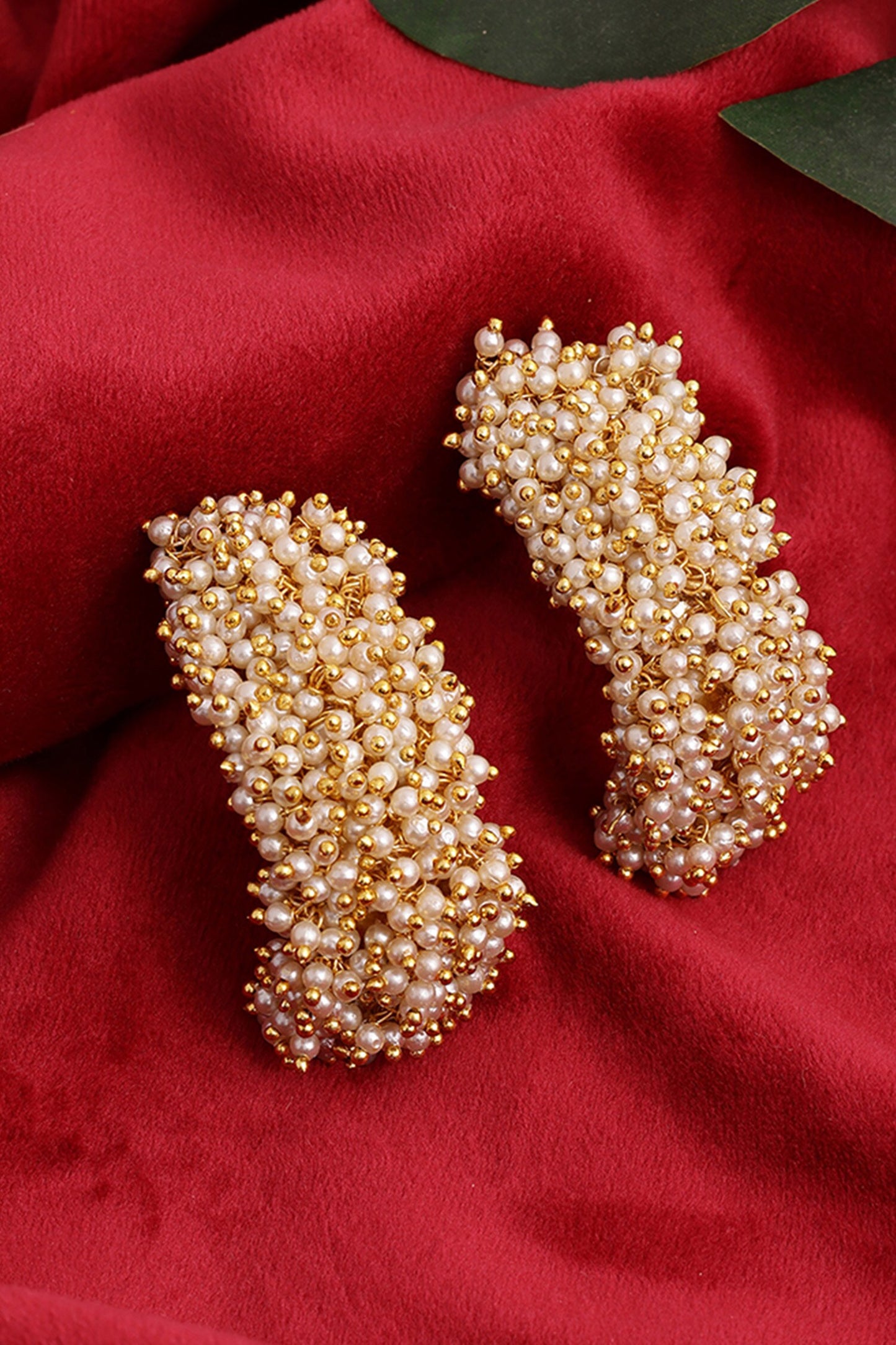 Pearl Cluster Hoop Earrings 