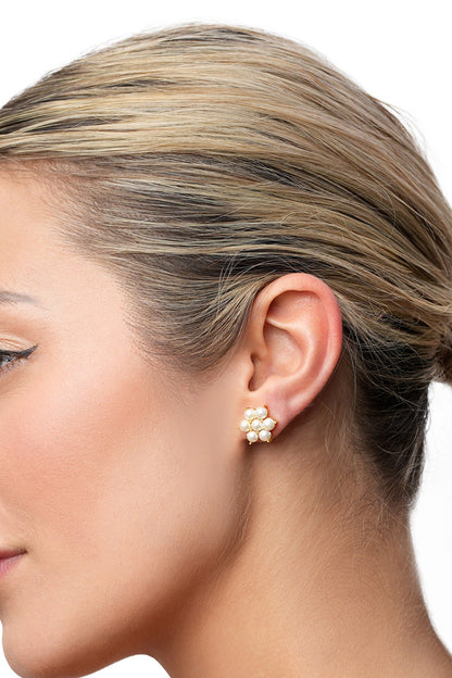 Rosa Pearl Studs 