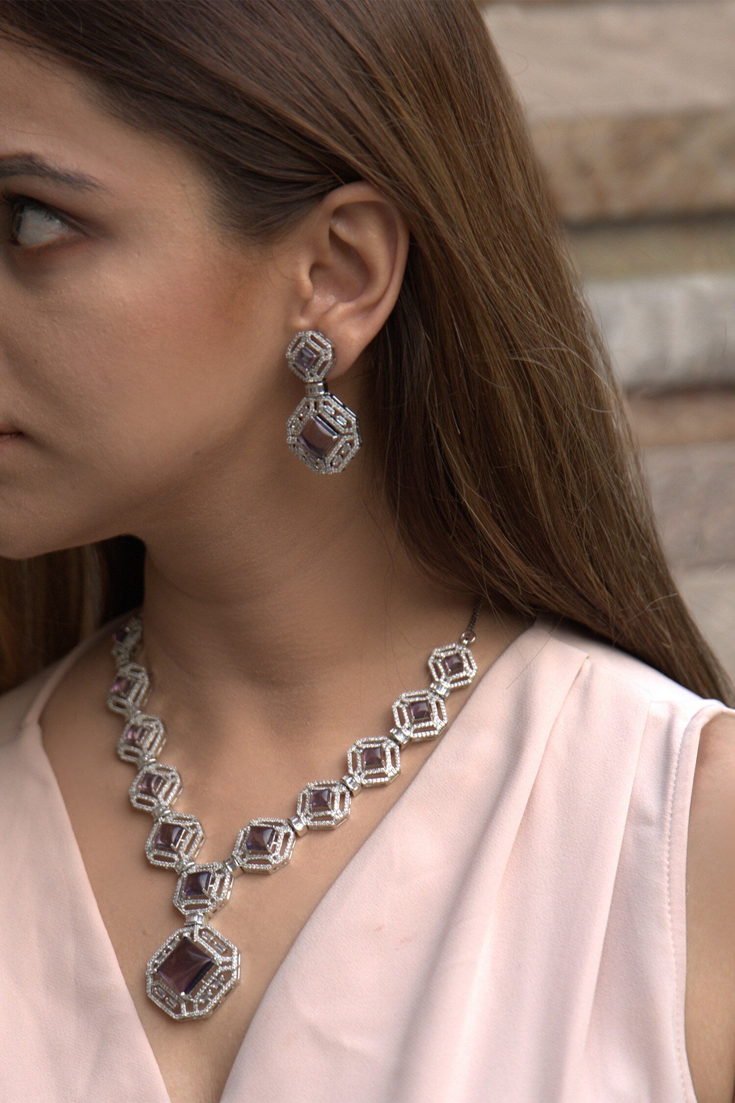 Zircon Stone Embellished Necklace Set 