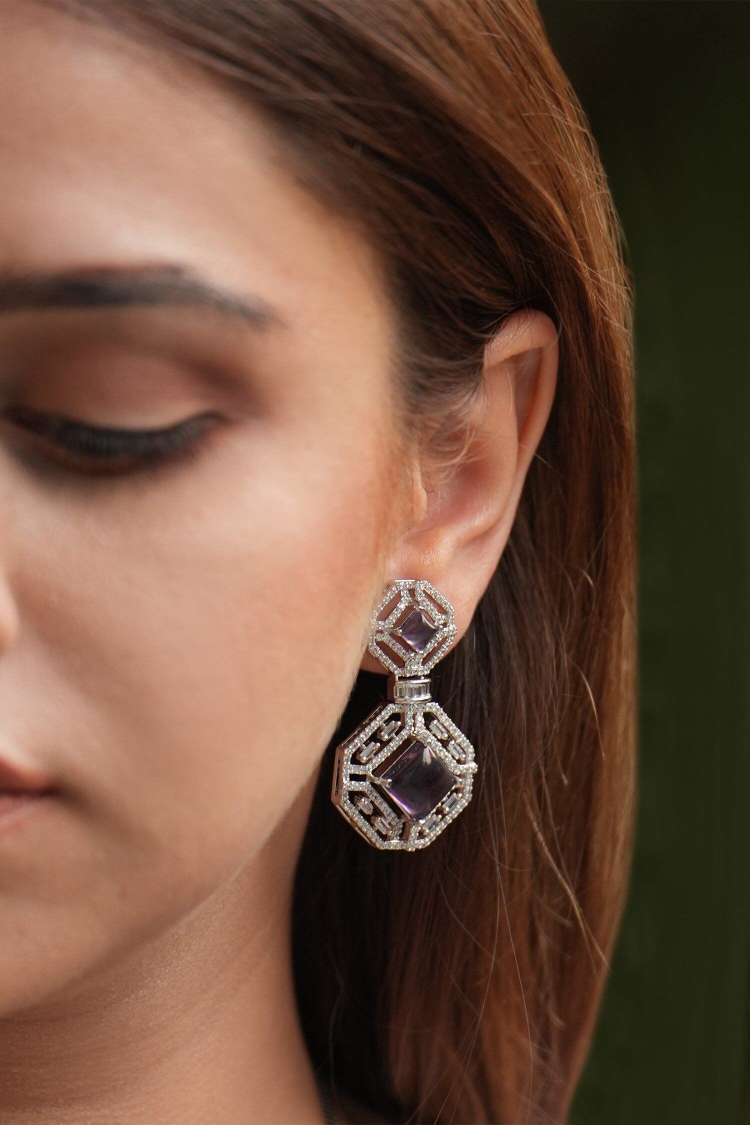Zircon Stone Embellished Necklace Set 